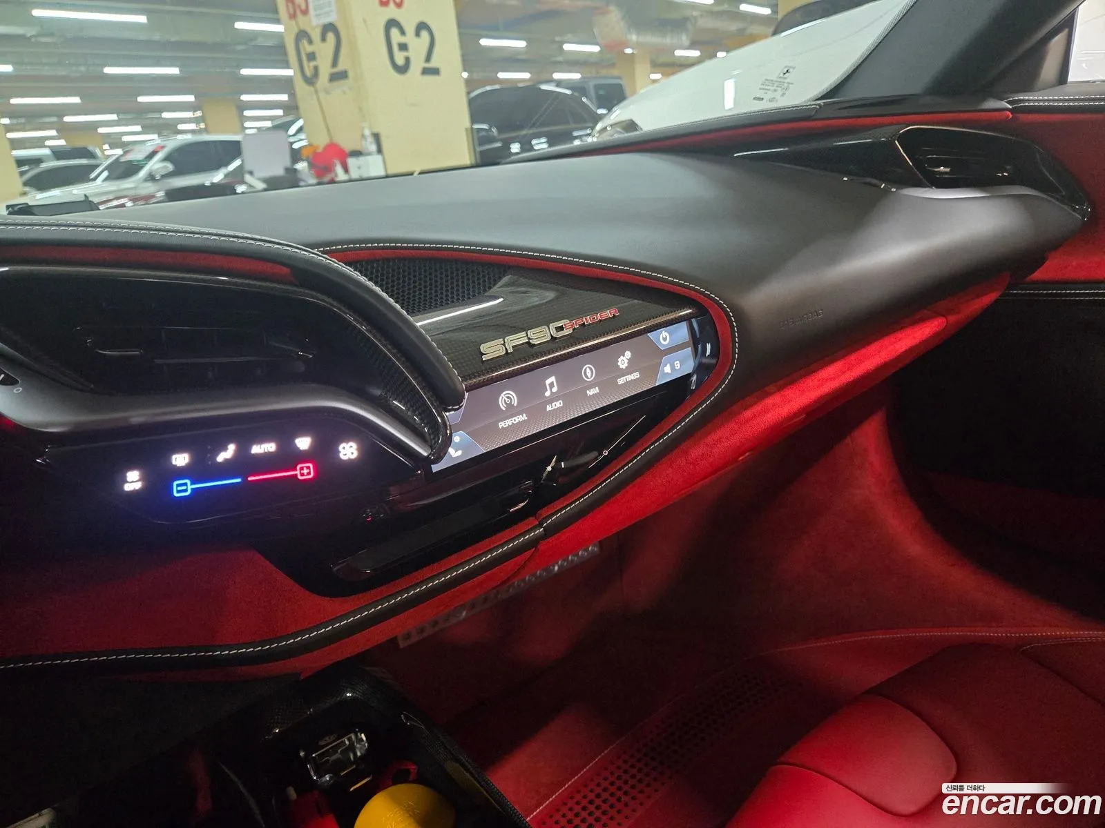 Ferrari SF90 Spider