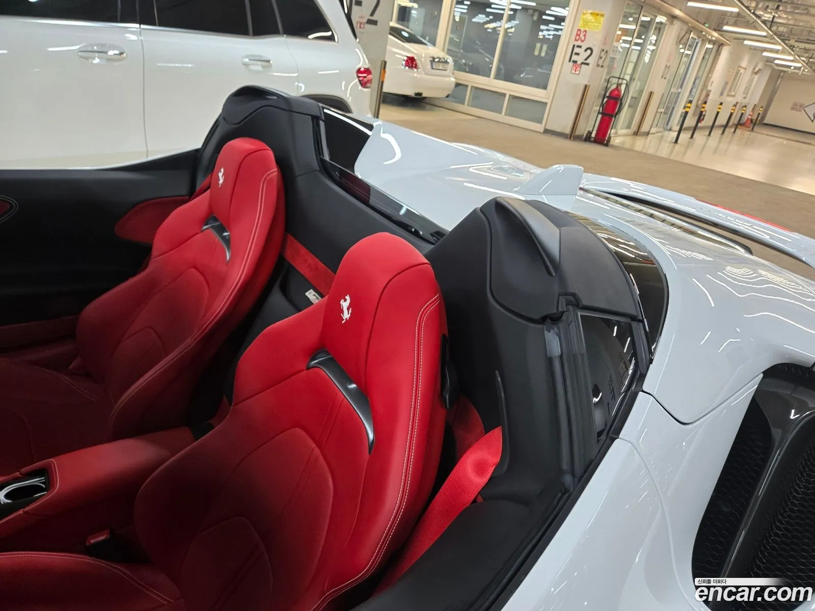 Ferrari SF90 Spider 2023 — 15