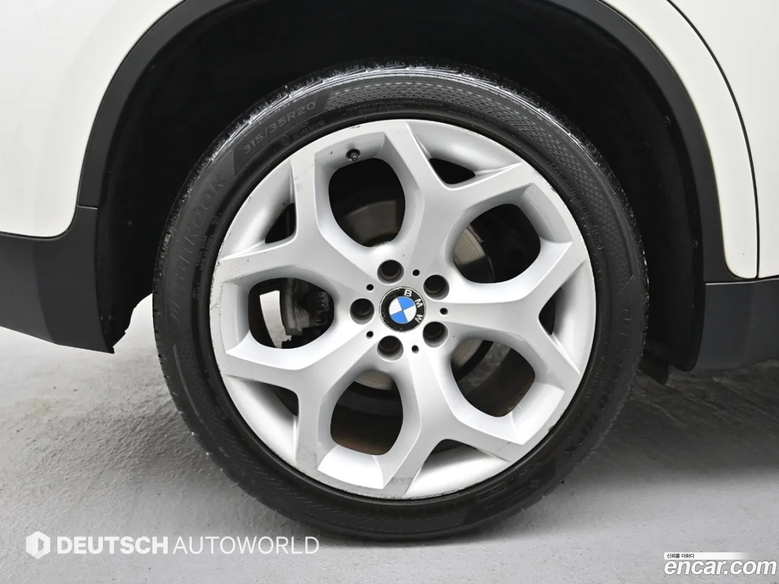 BMW X6 2012 — 19