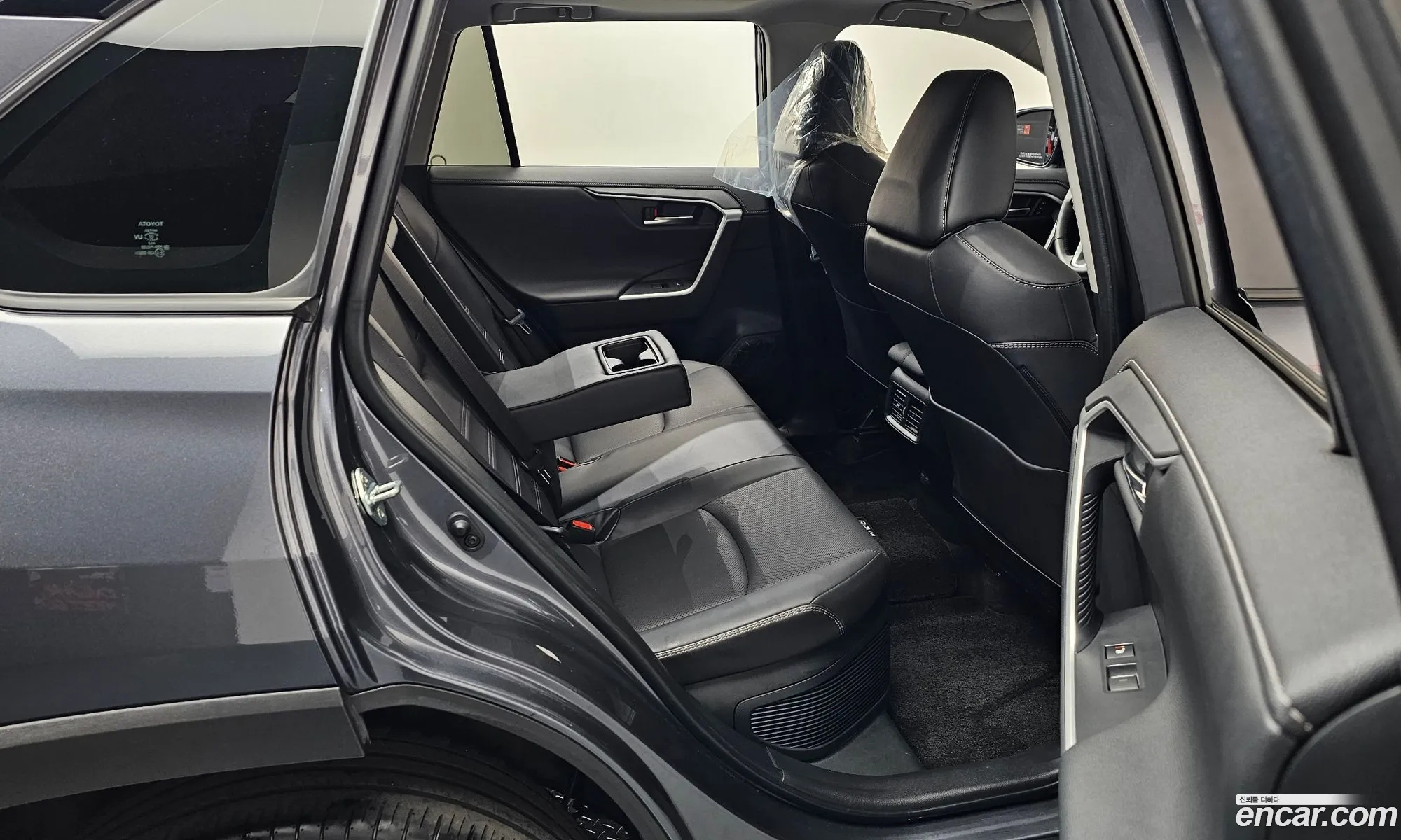 Toyota RAV4 2024 — 15