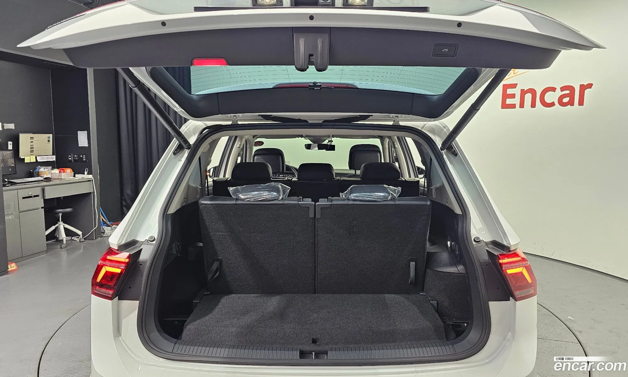 Volkswagen Tiguan Allspace 2023 — 18
