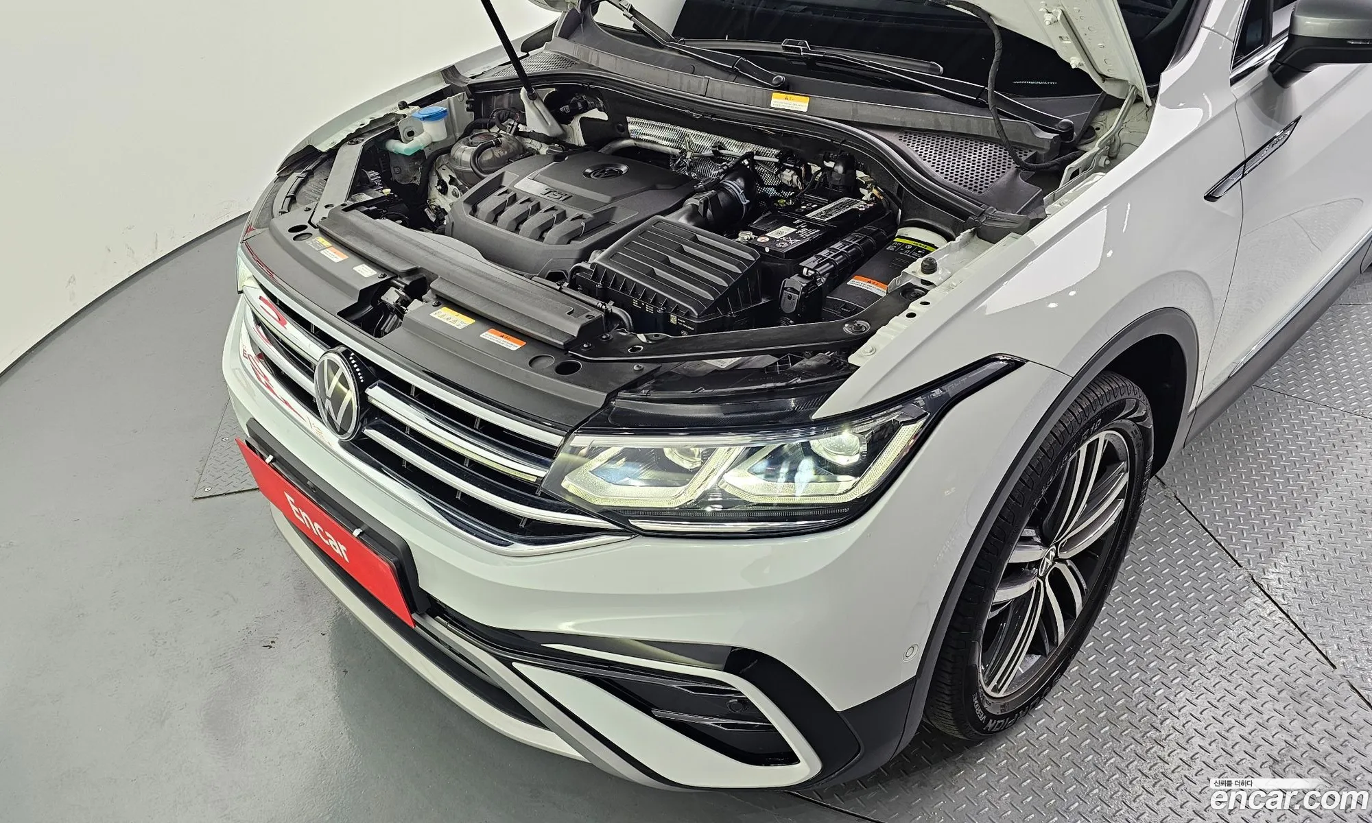 Volkswagen Tiguan Allspace 2023 — 14