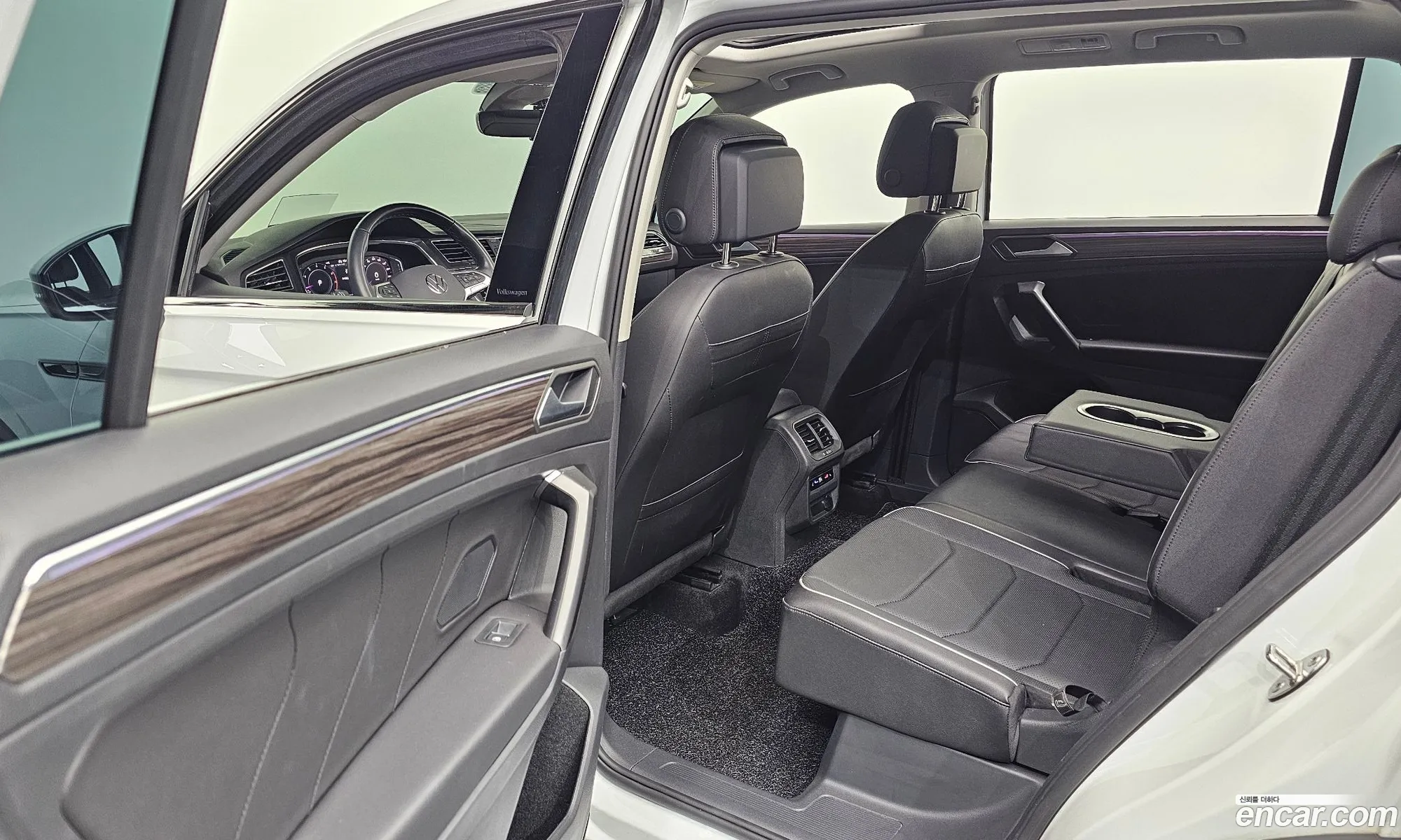 Volkswagen Tiguan Allspace 2023 — 4