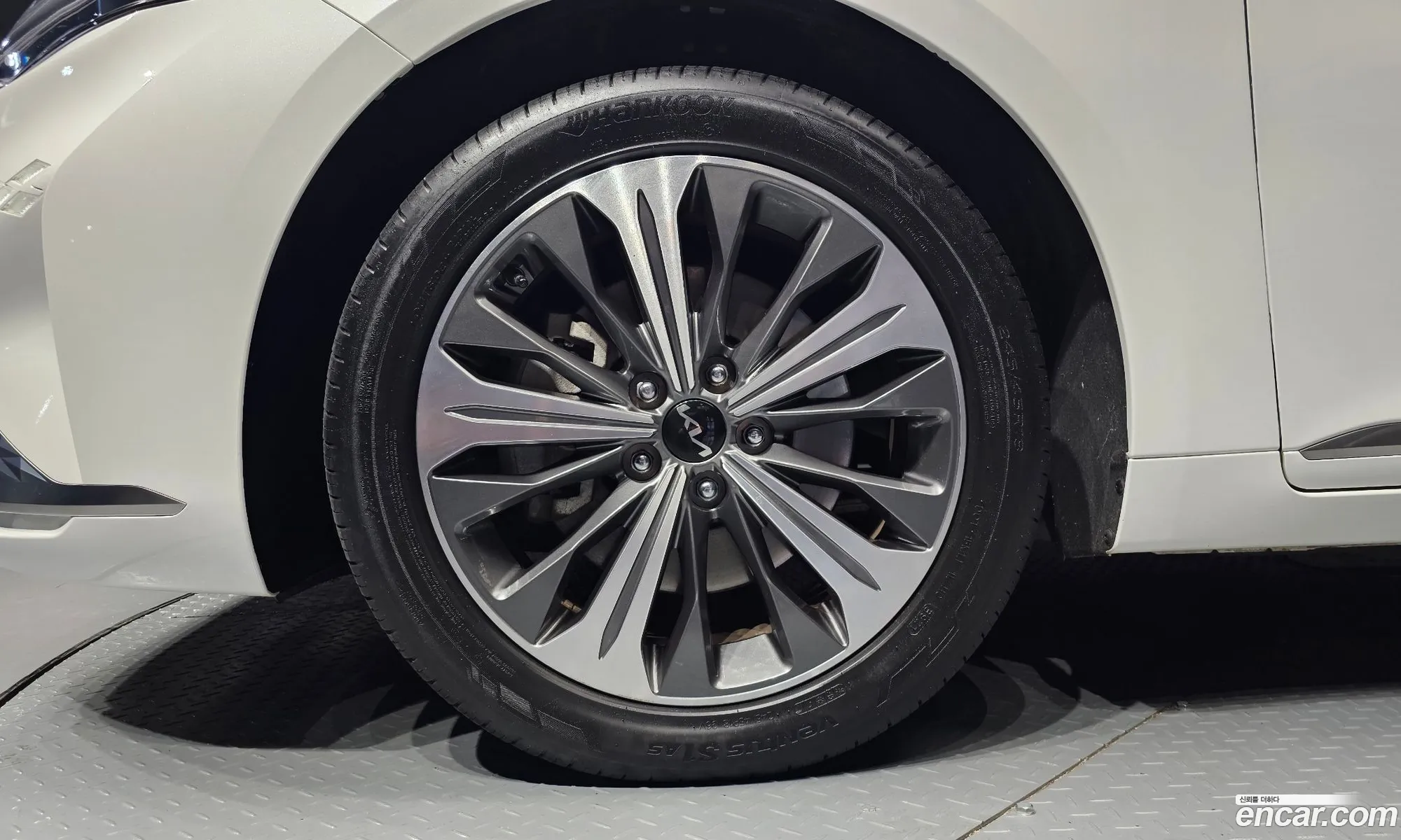 Kia K8 2021 — 15
