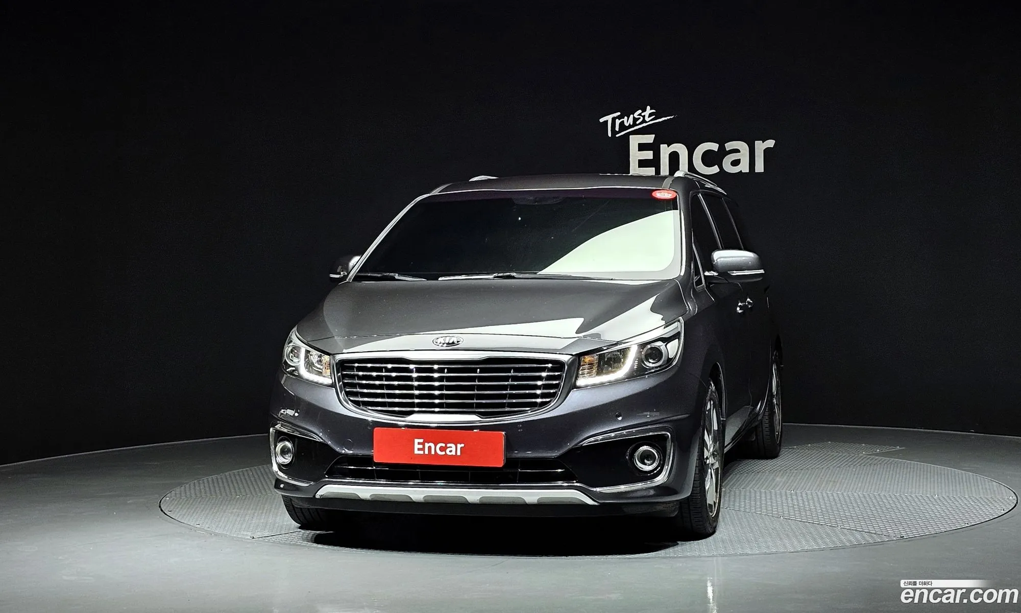 Kia Carnival 2016 — 12