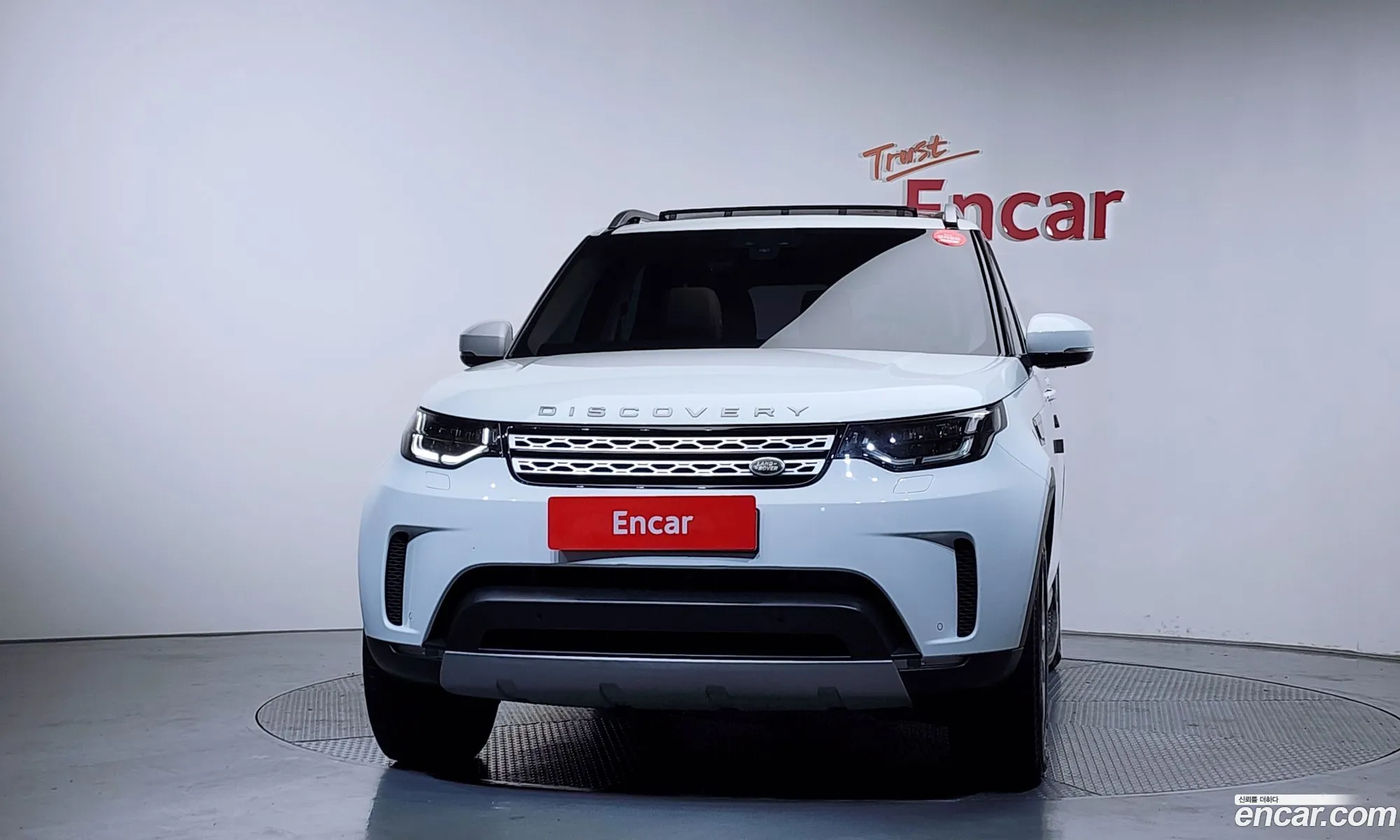 Land Rover Discovery 5 2017 SALRA2BK3HA031918 — 17