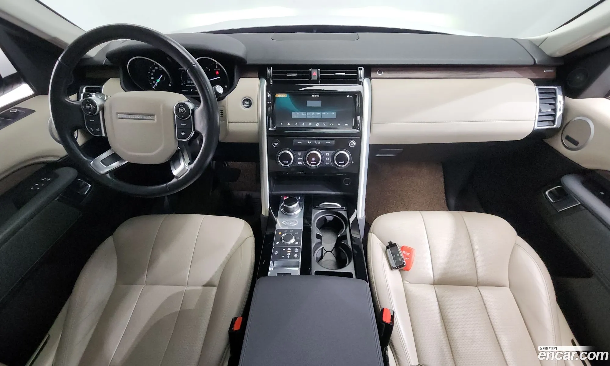 Land Rover Discovery 5 2017 SALRA2BK3HA031918 — 12