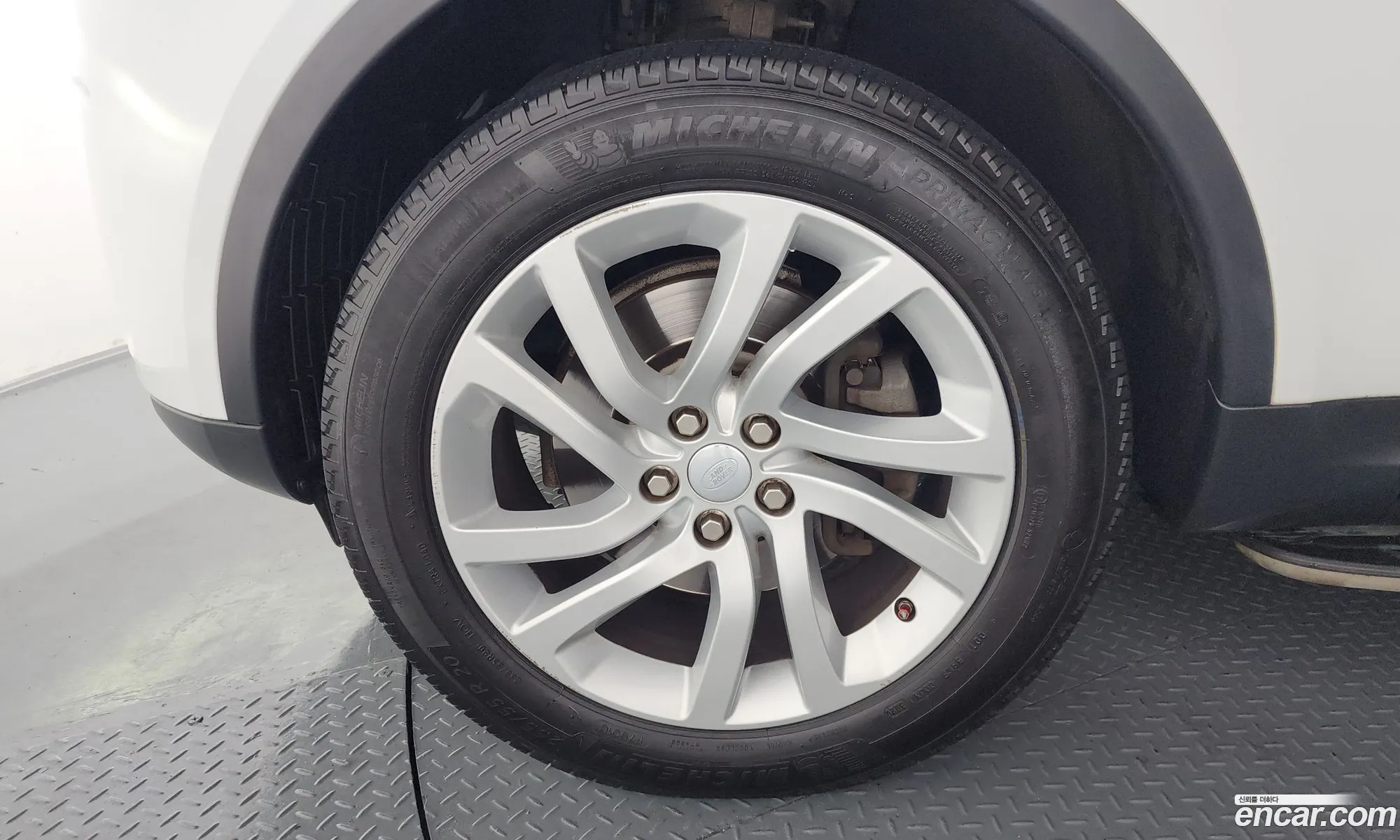 Land Rover Discovery 5 2017 SALRA2BK3HA031918 — 11