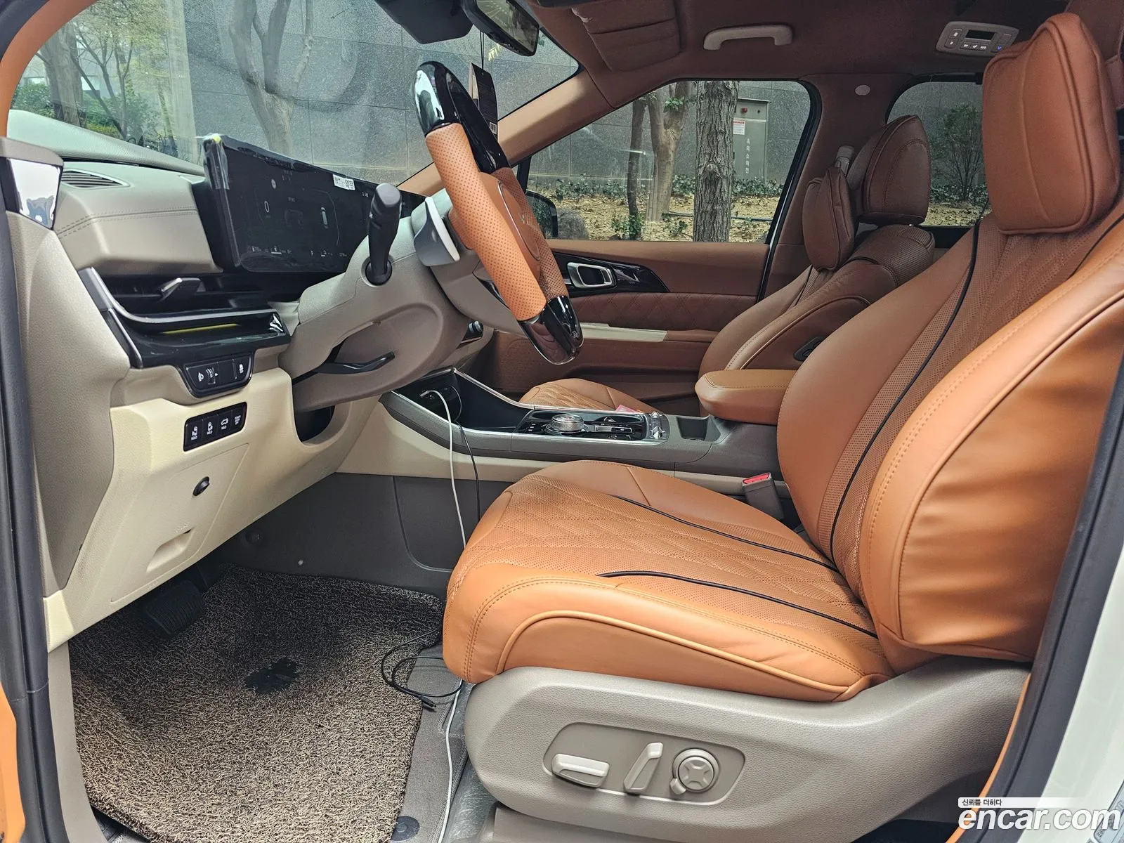 Kia Carnival 2024 — 8