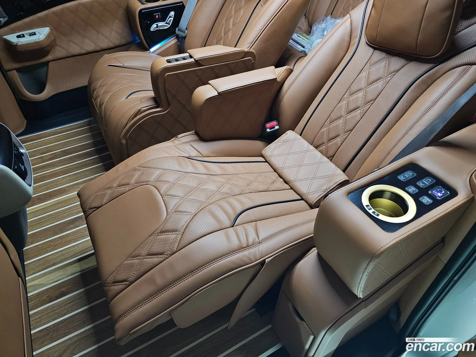 Kia Carnival 2024 — 6