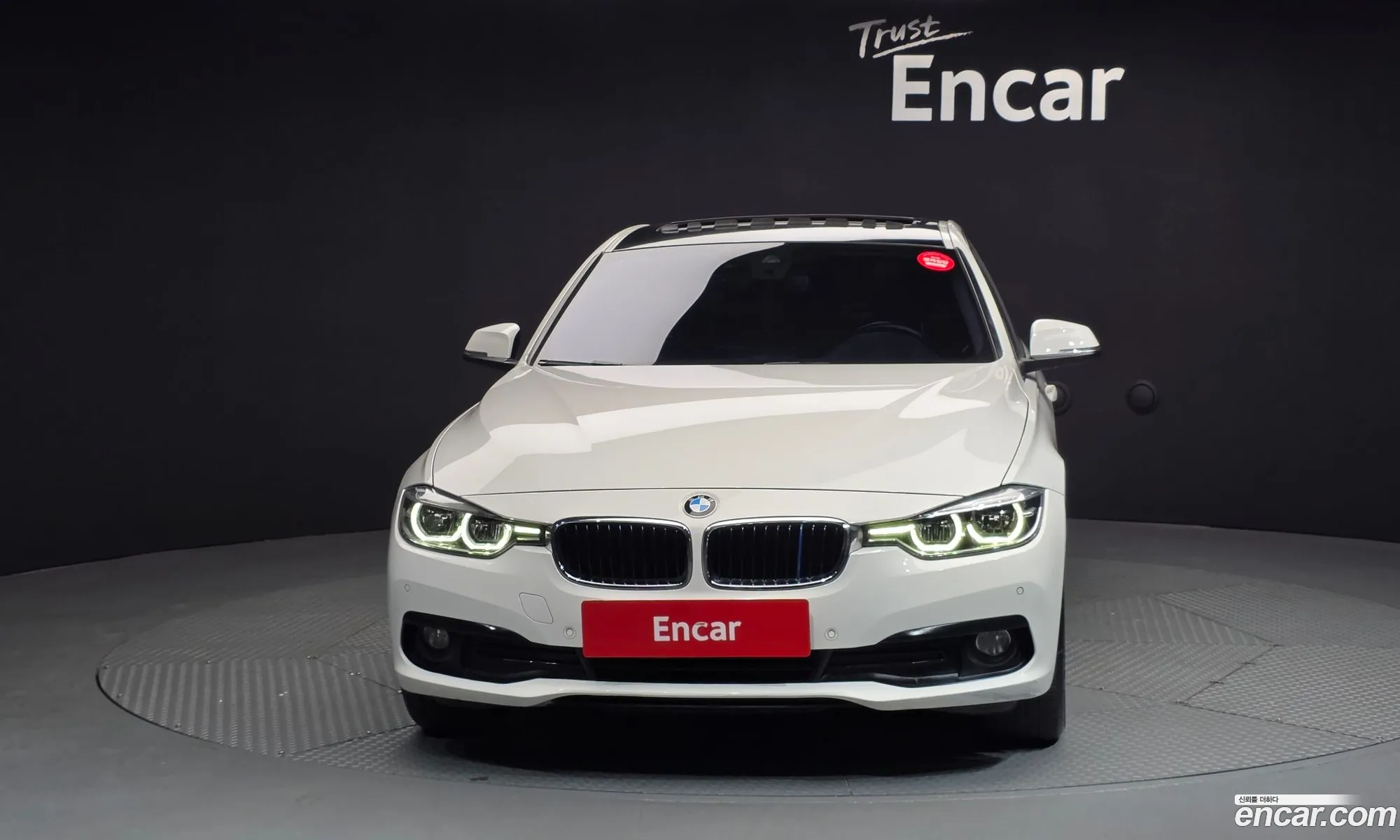 BMW 3 Series 2018 WBA8C5102JK734728 — 14