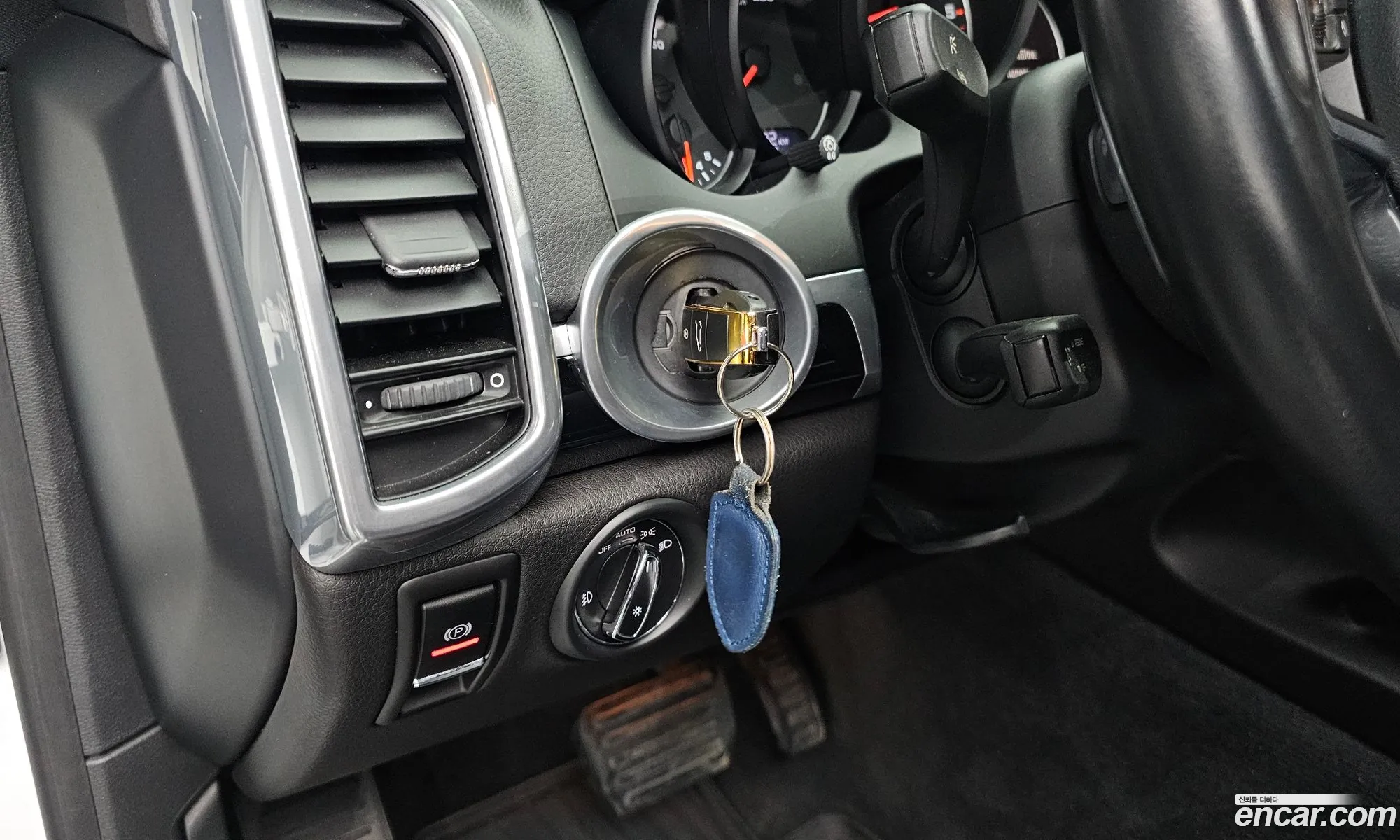Porsche Cayenne 2015 WP1AF2925FLA39580 — 18