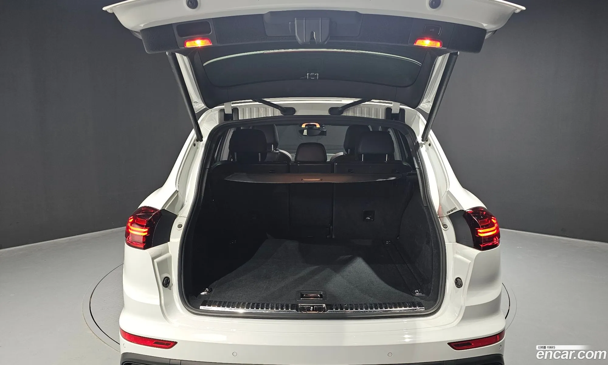Porsche Cayenne 2015 WP1AF2925FLA39580 — 12