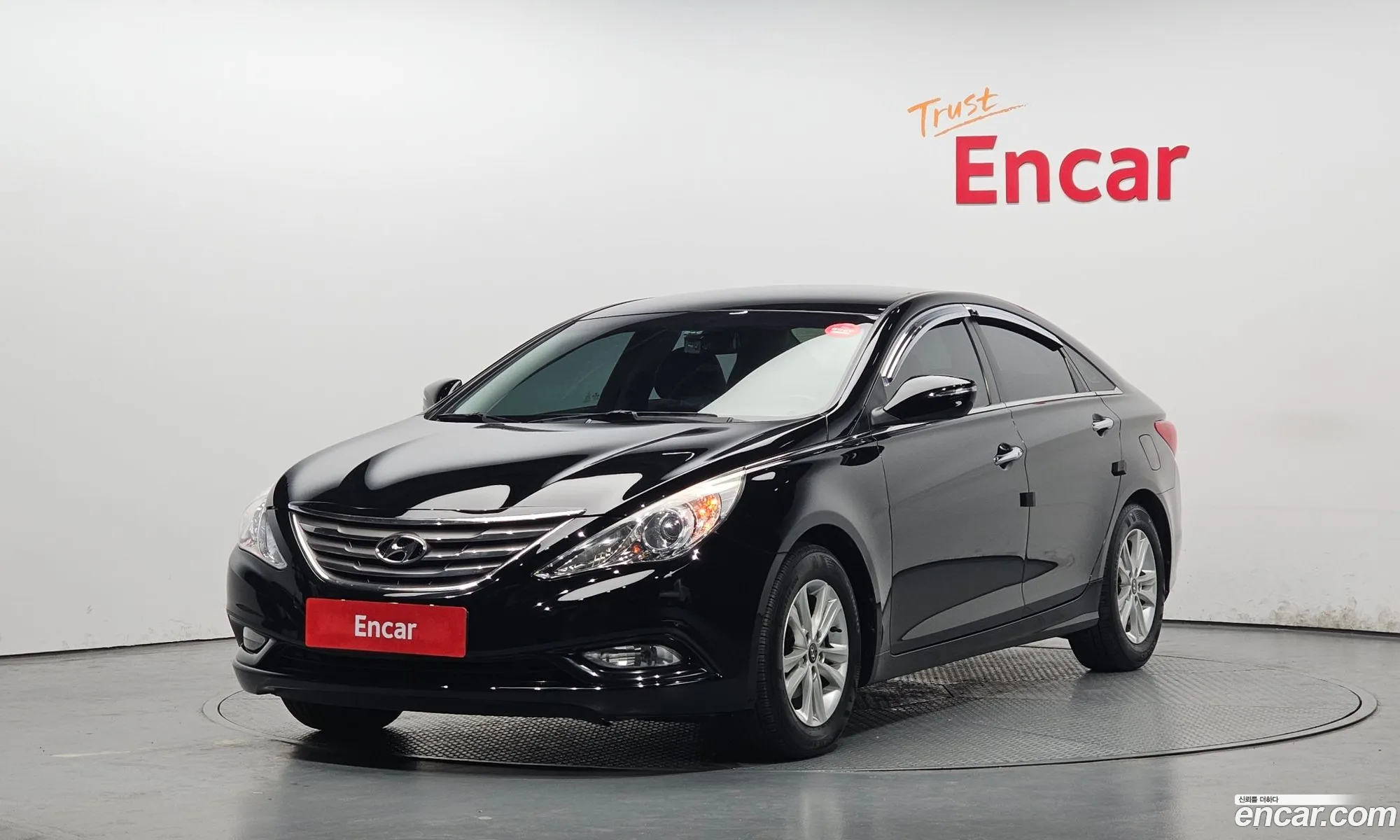 Hyundai YF Sonata 2012 — 7