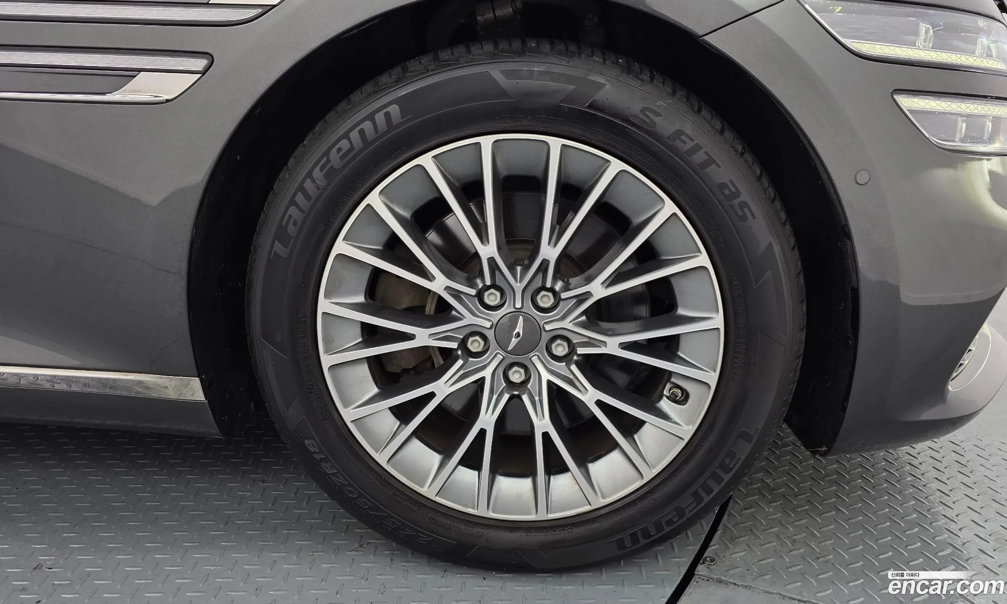 Genesis G80 2022 — 14