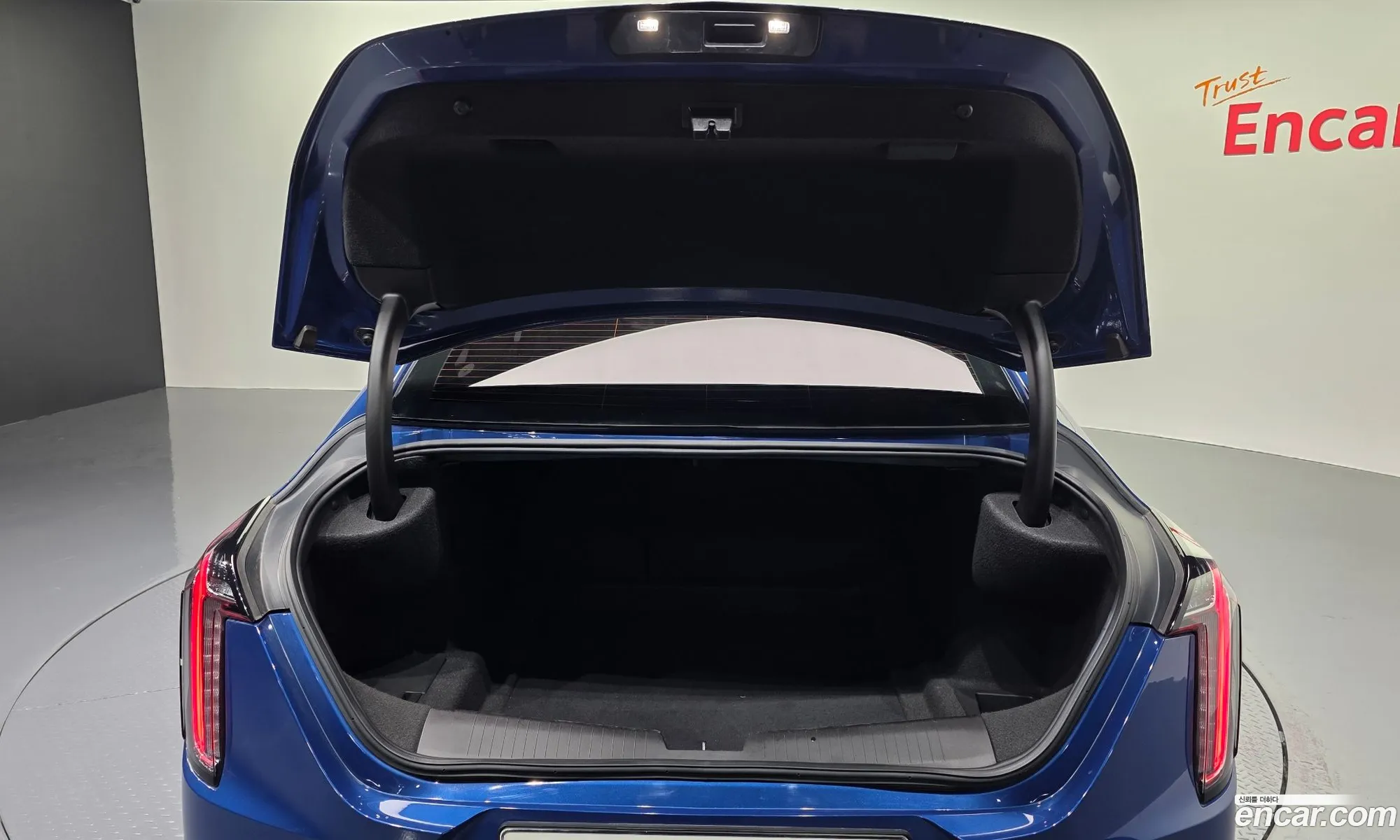 Cadillac CT4 2020 1G6D95RK6L0152171 — 20