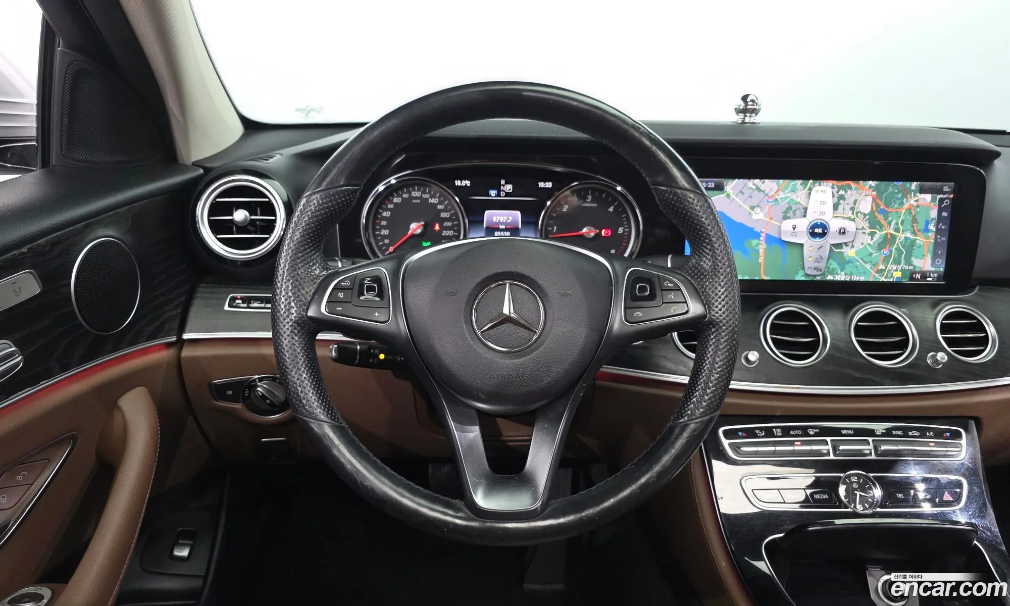 Mercedes-Benz E-Class W213 2018 WDDZF0FB1JA456220 — 4