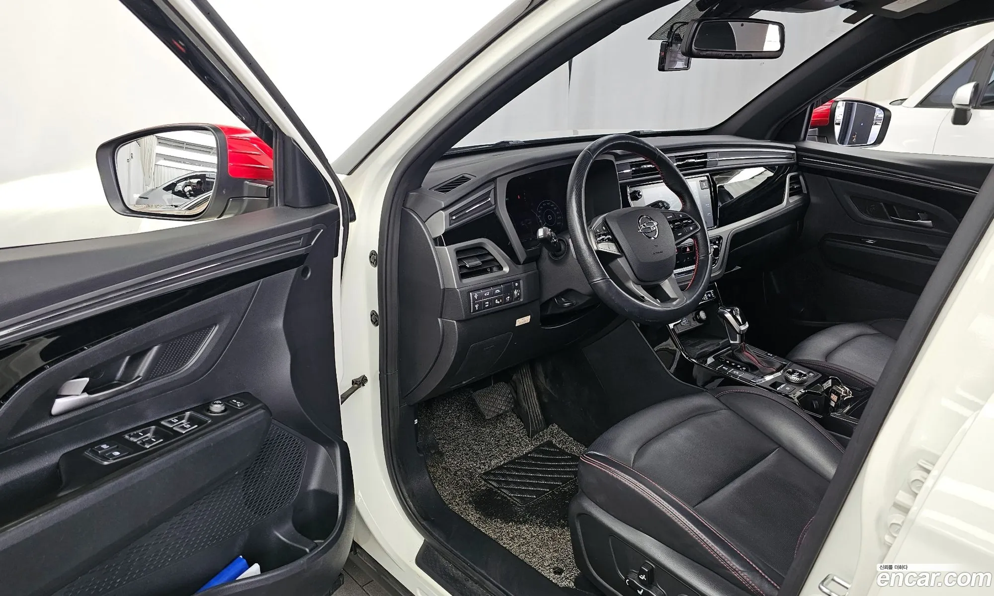 KG Mobility (SsangYong) Beautiful Korando 2021 — 4