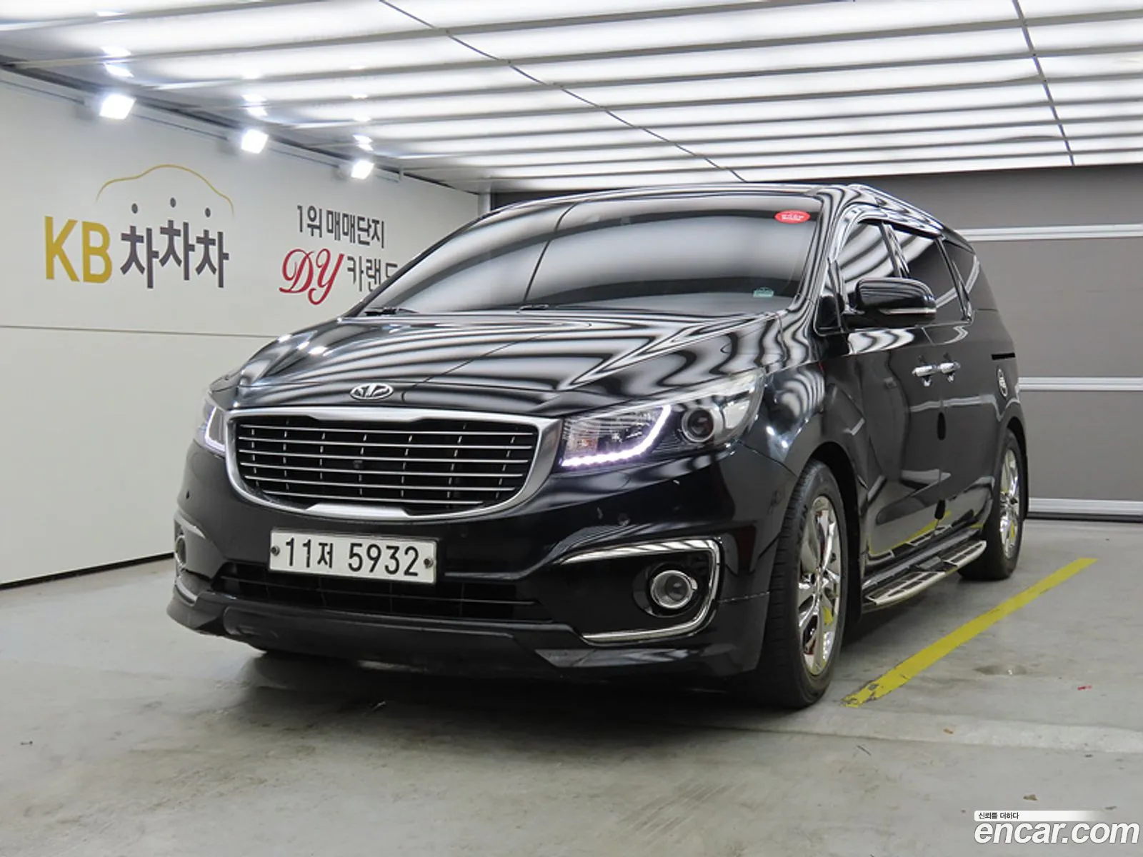 Kia Carnival 2015 — 16
