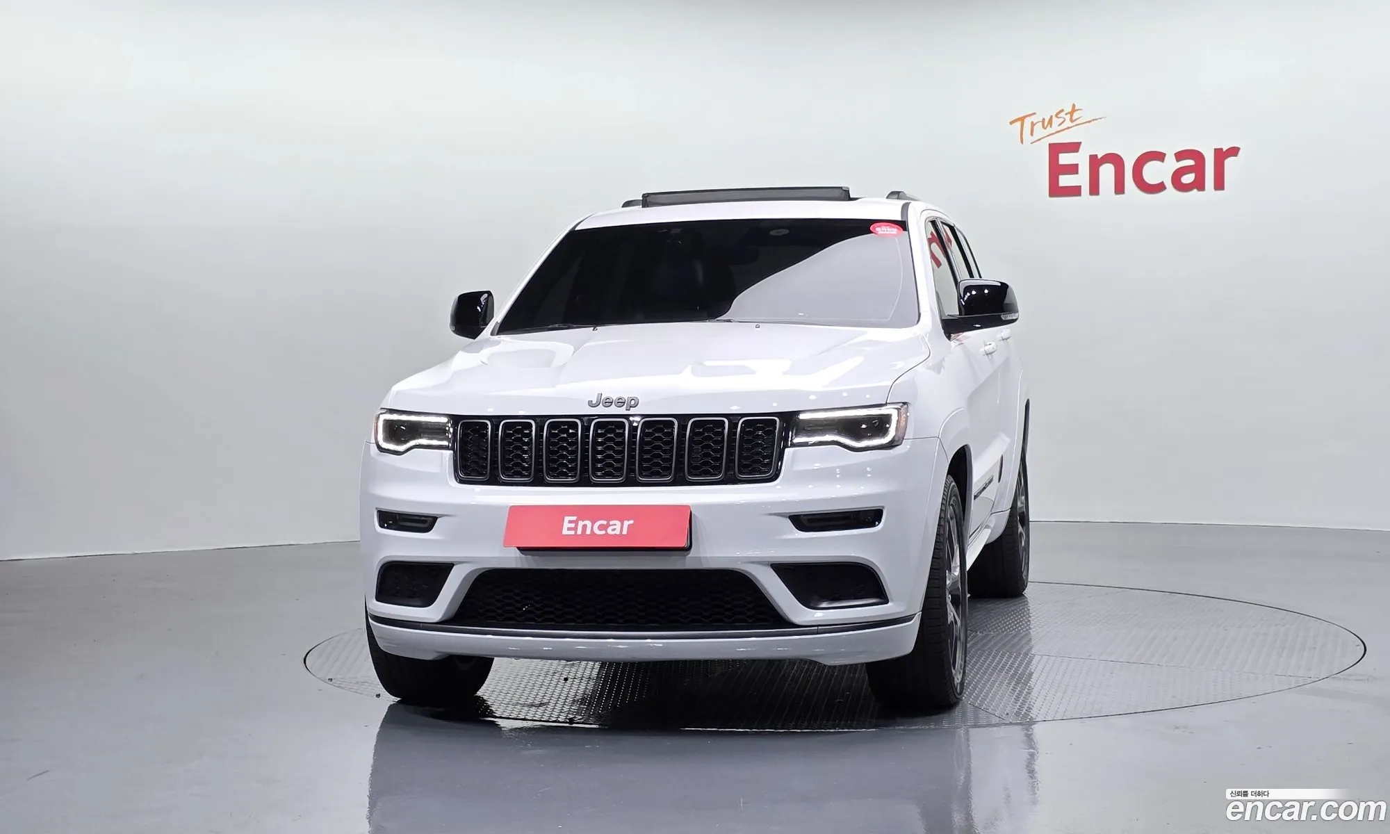 Jeep Grand Cherokee 2020 — 19