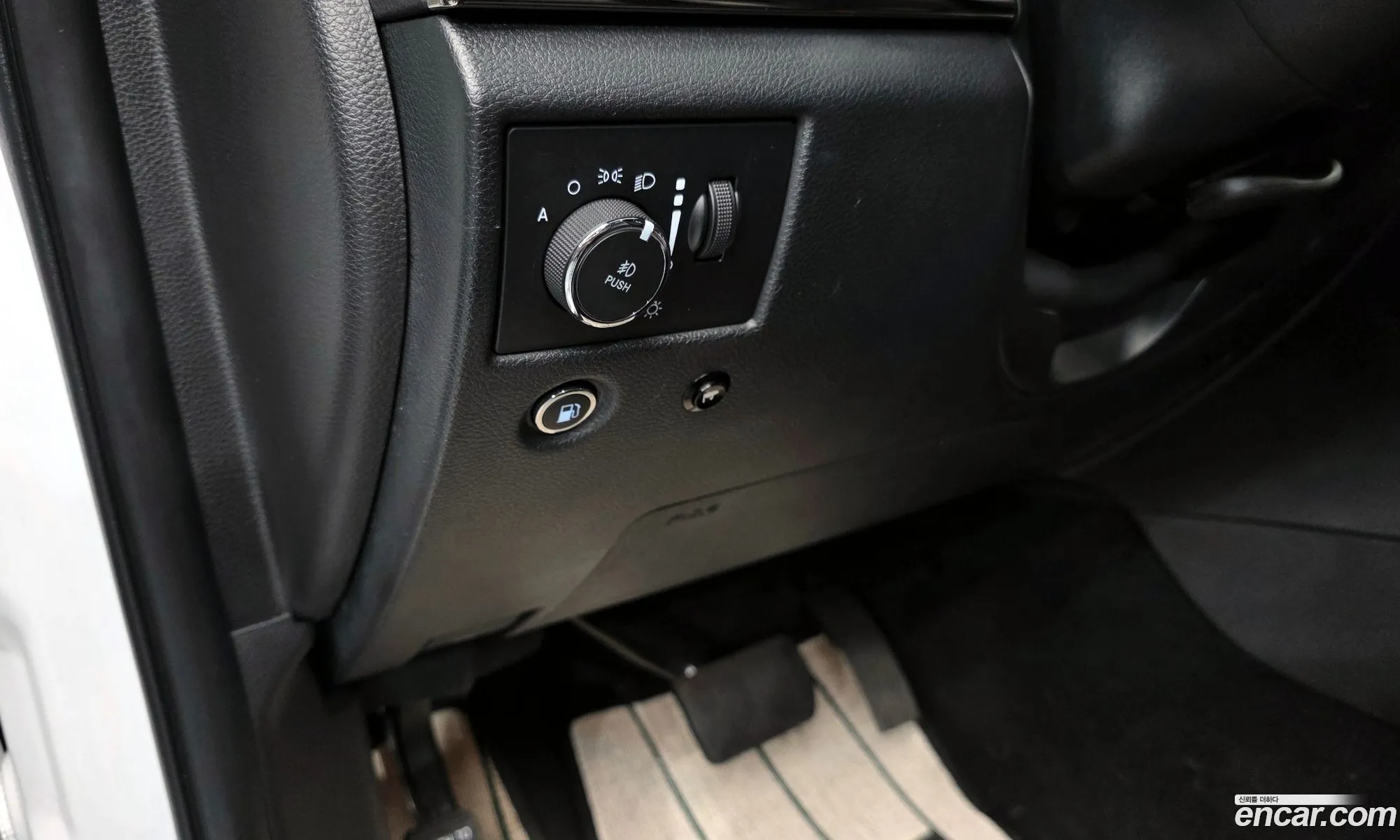 Jeep Grand Cherokee 2020 — 16
