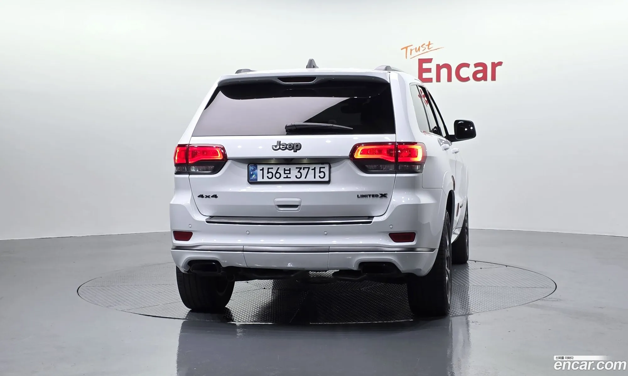 Jeep Grand Cherokee 2020 — 2