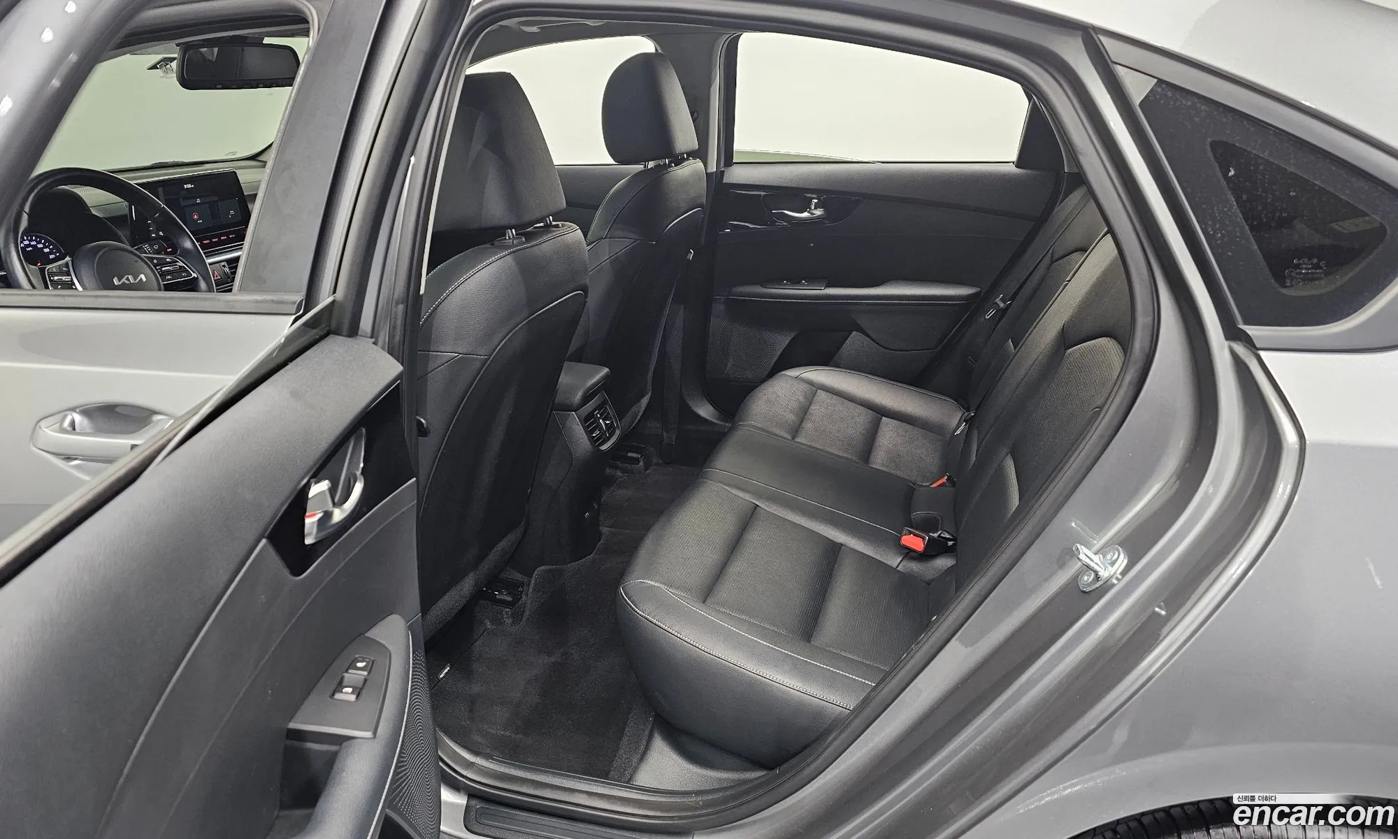 Kia K3 2024 — 20
