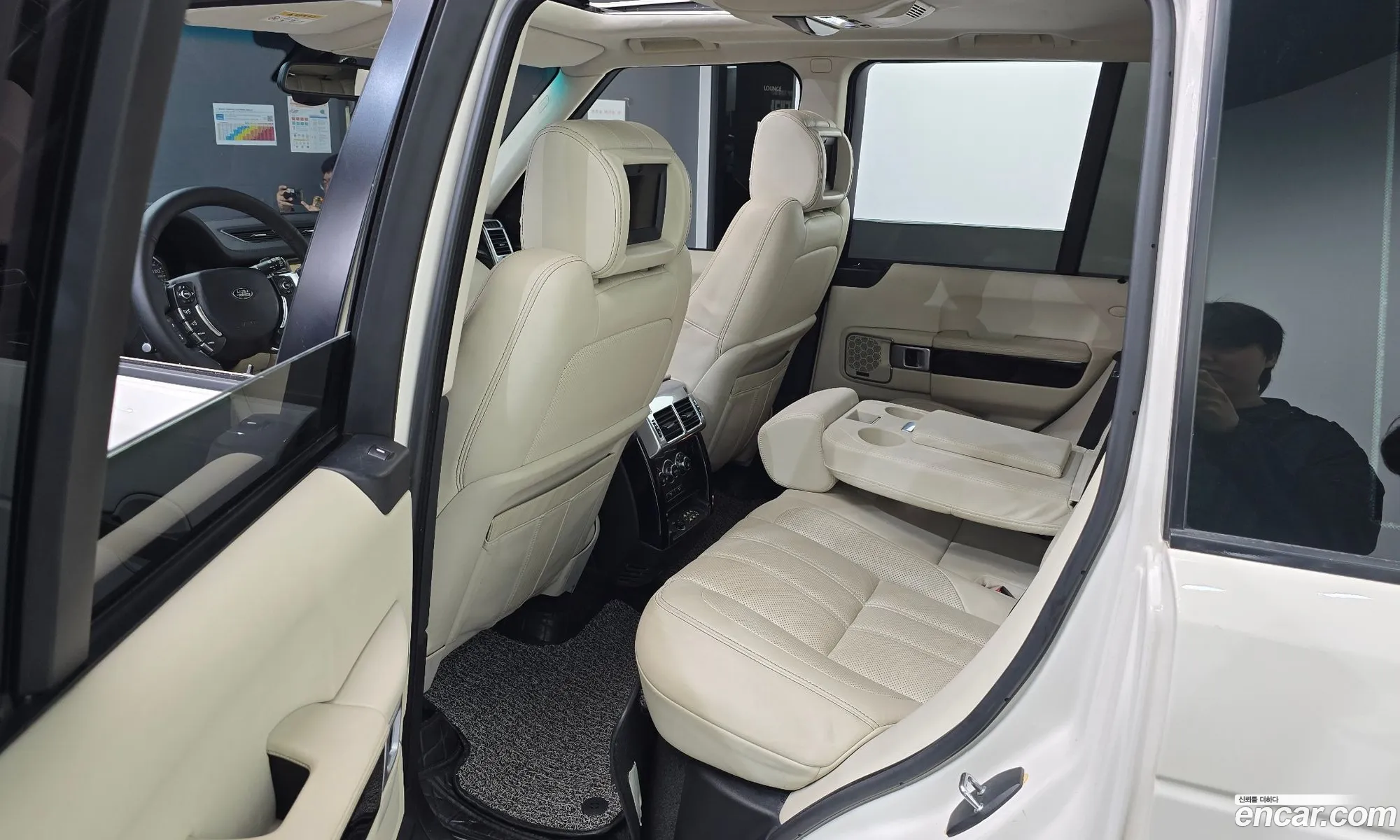 Land Rover Range Rover 2009 SALMF1E47AA307509 — 10