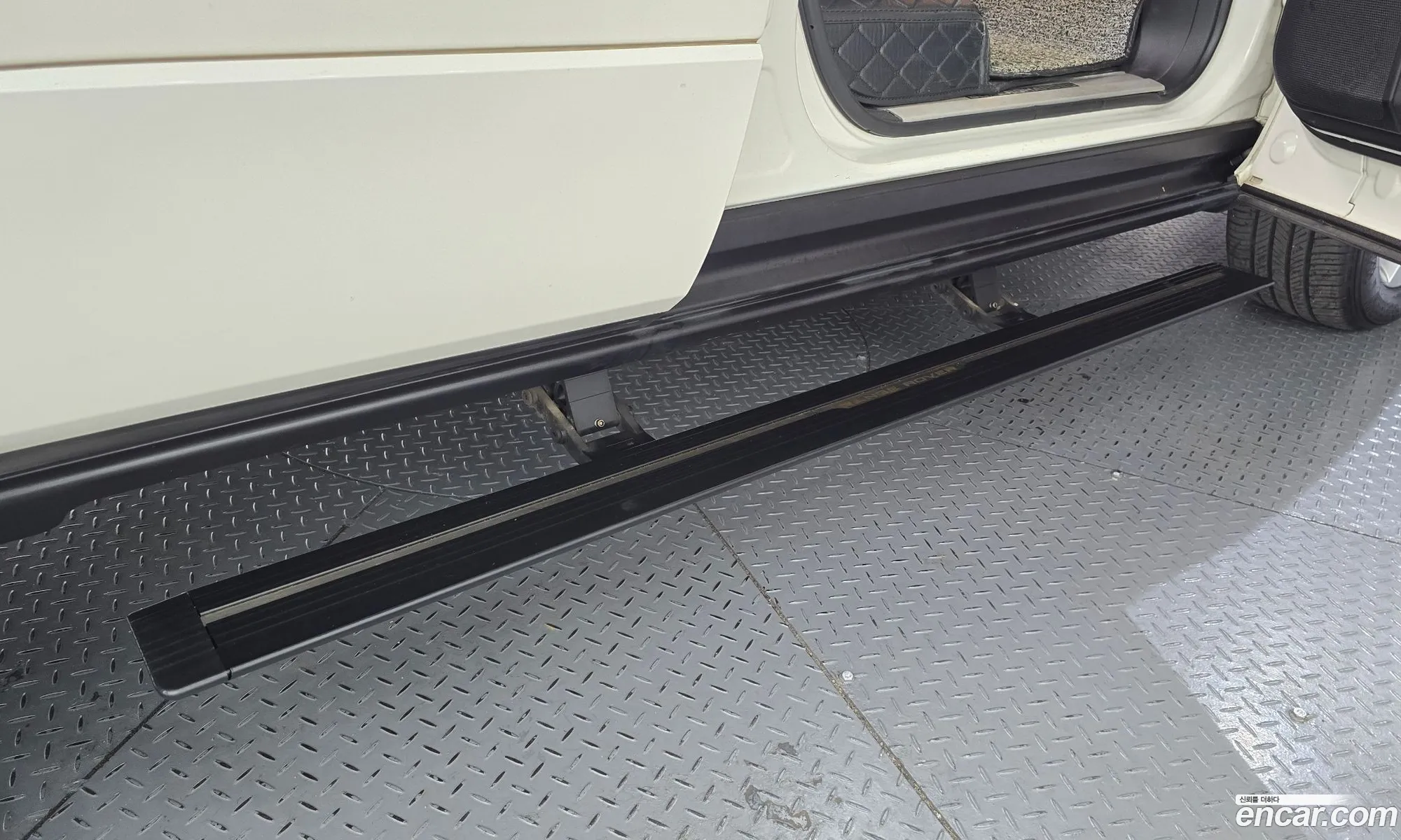 Land Rover Range Rover 2009 SALMF1E47AA307509 — 16