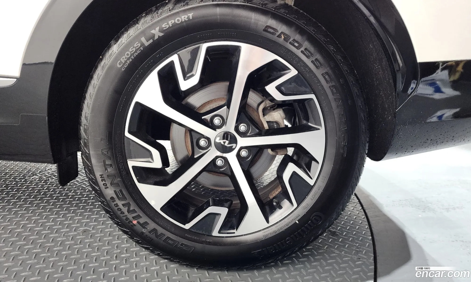 Kia Sportage Hybrid 2023 — 17