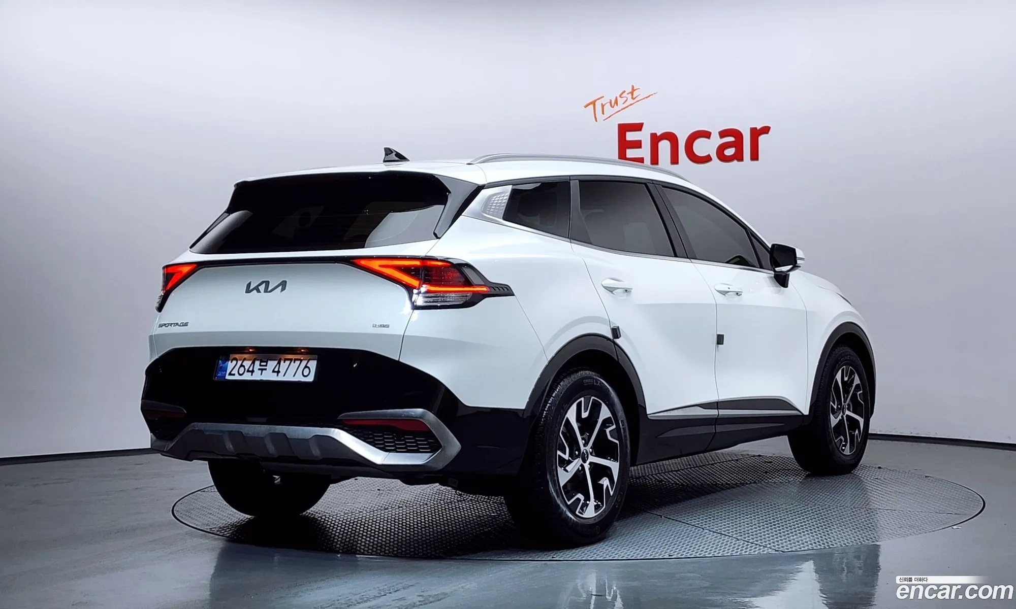 Kia Sportage Hybrid 2023 — 2