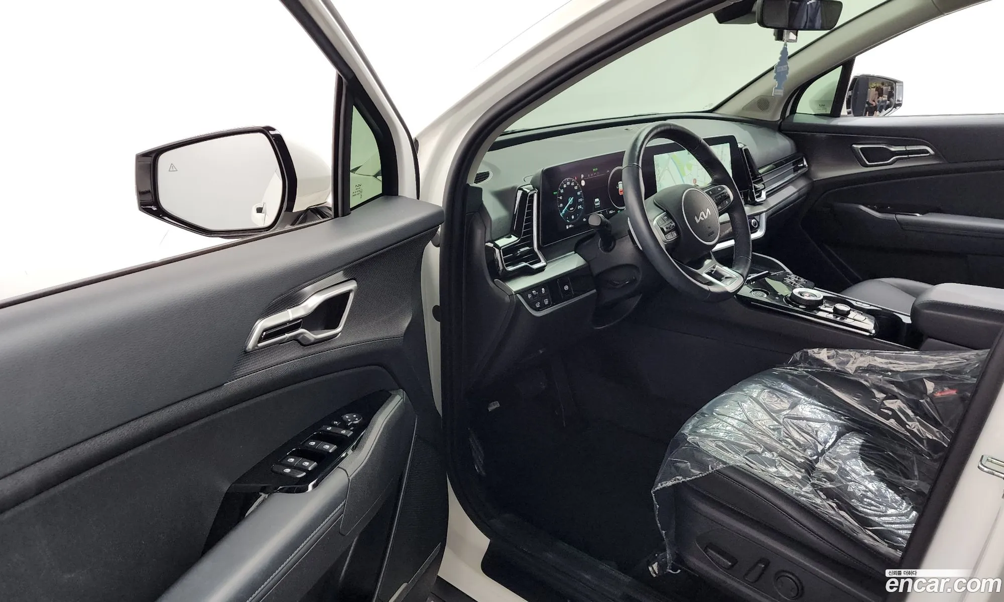 Kia Sportage Hybrid 2023 — 5