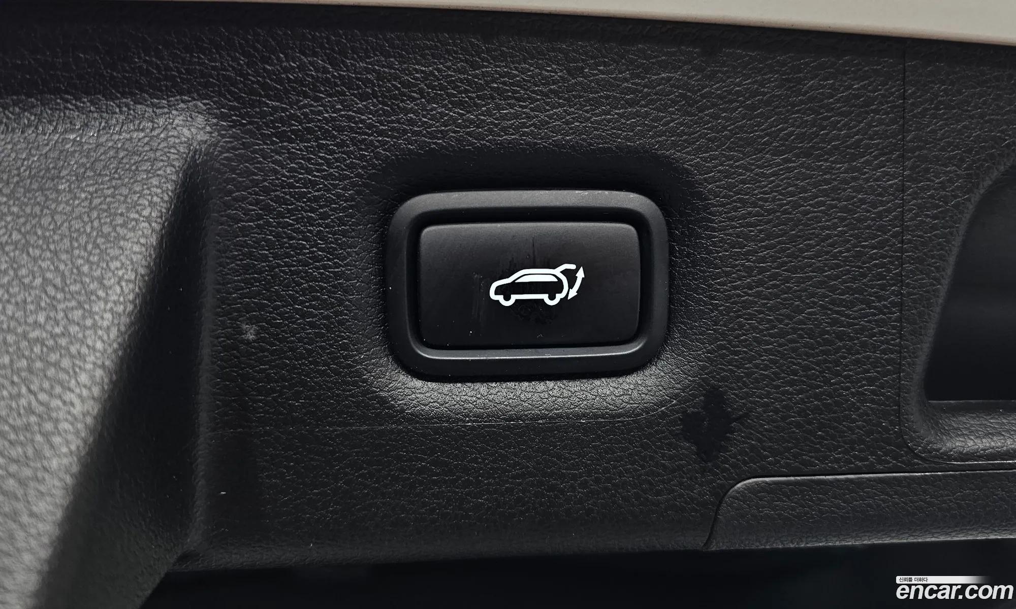 Hyundai Santa Fe 2022 — 16