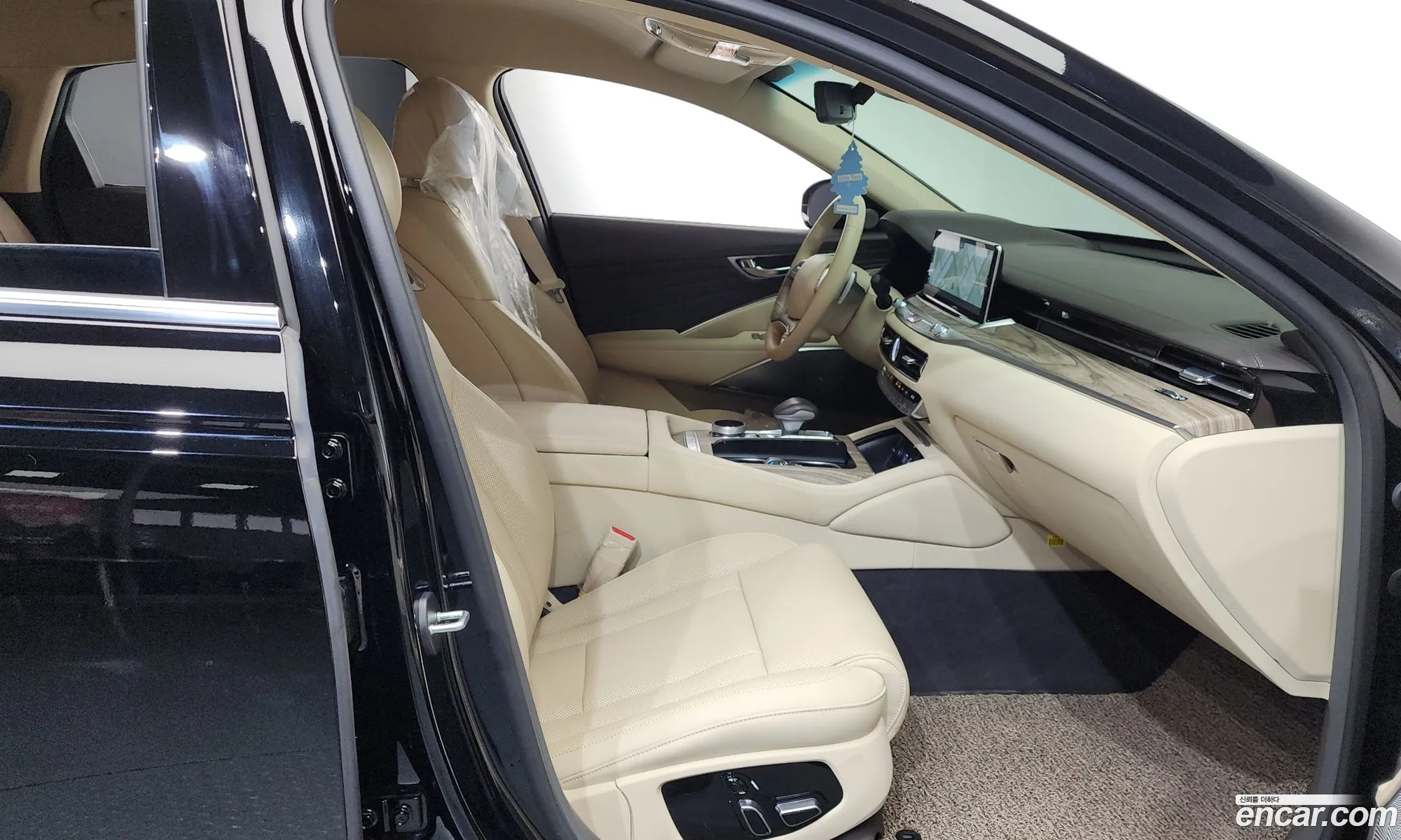 Kia K9 2024 — 10