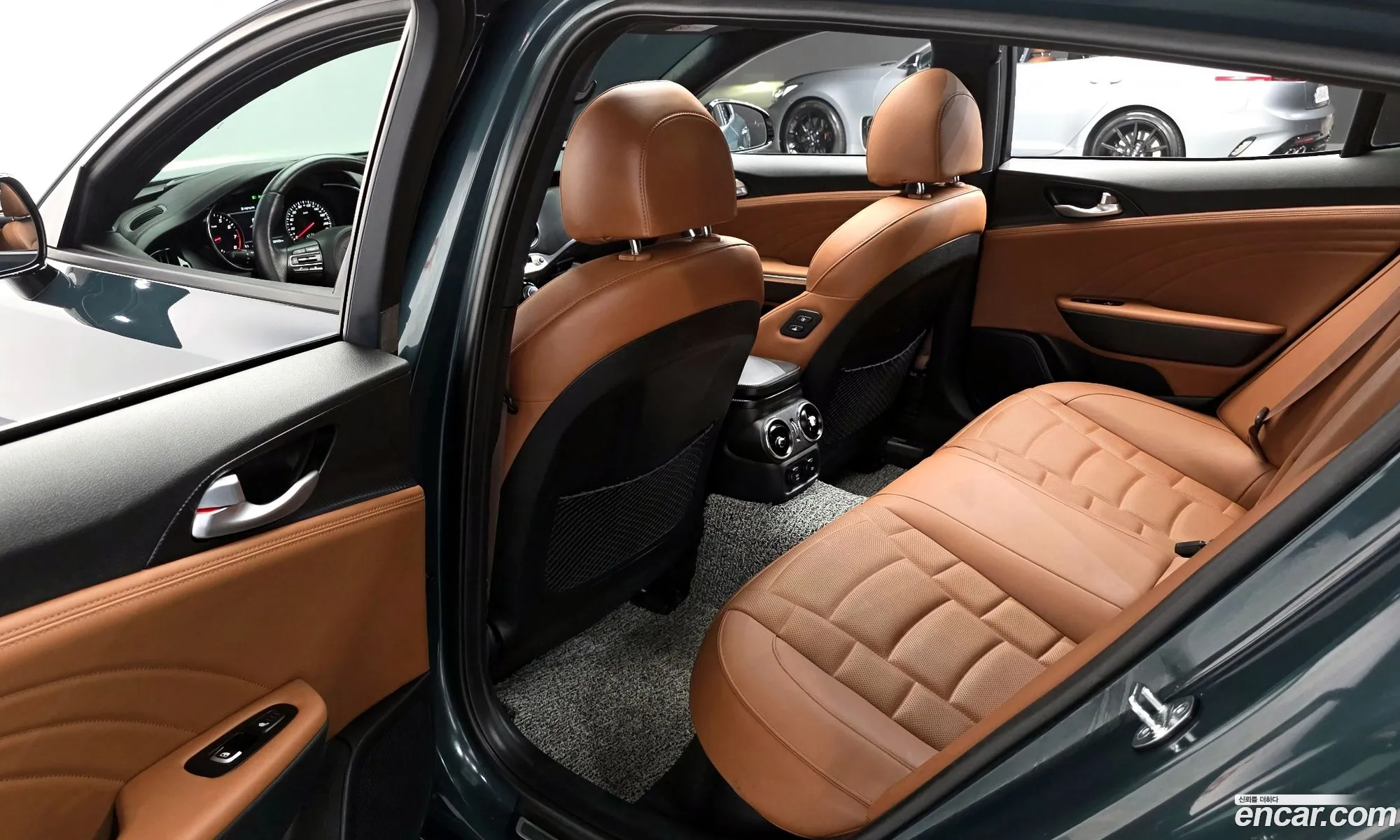 Kia Stinger Meister 2023 — 5