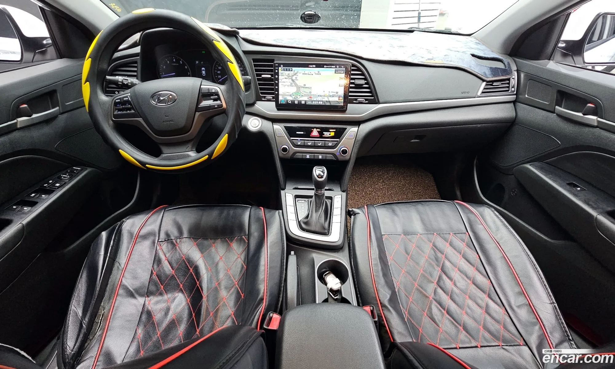 Hyundai Elantra AD 2016 — 15