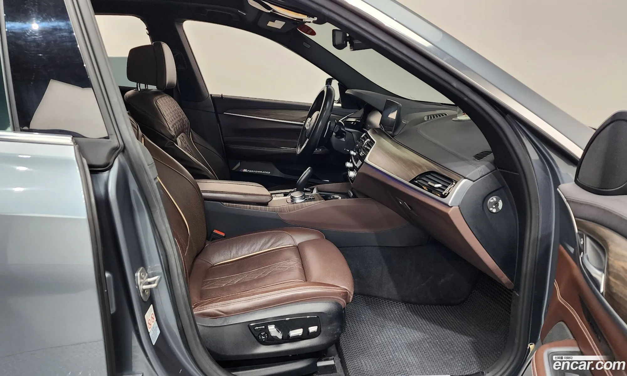 BMW 6 Series GT 2019 — 3