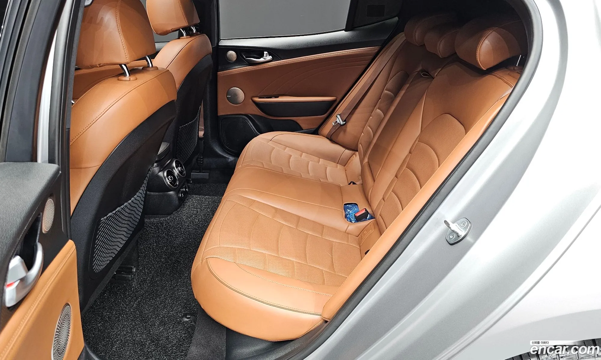 Kia Stinger Meister 2023 — 13