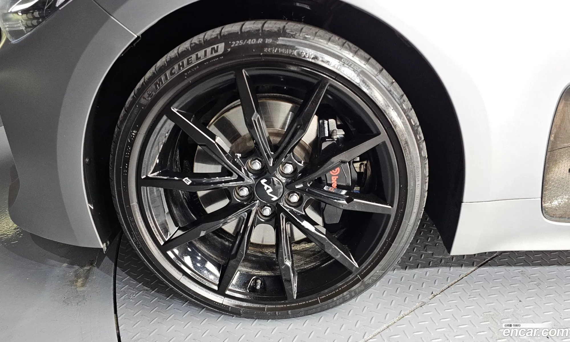 Kia Stinger Meister 2023 — 6