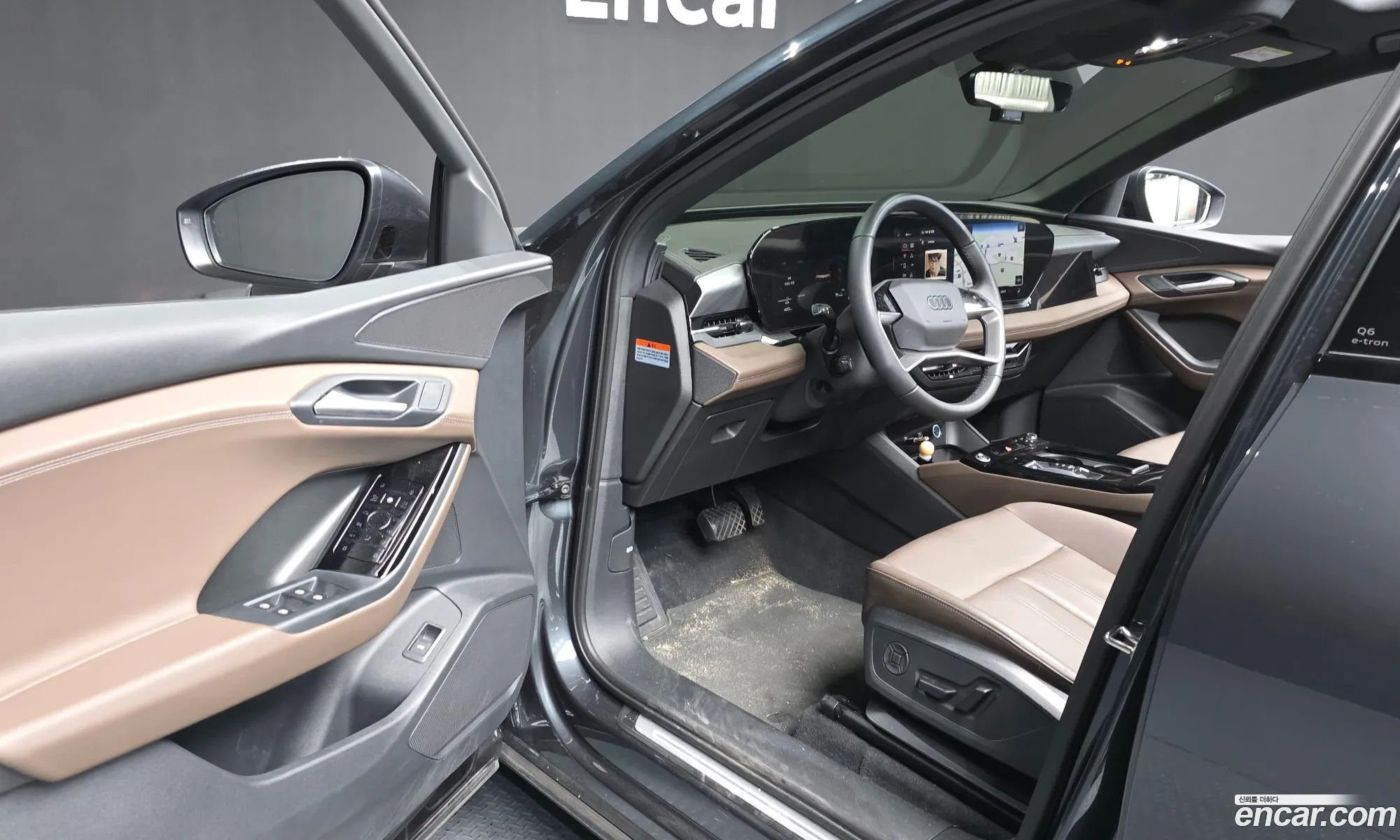 Audi Q6 e-tron 2025 — 19