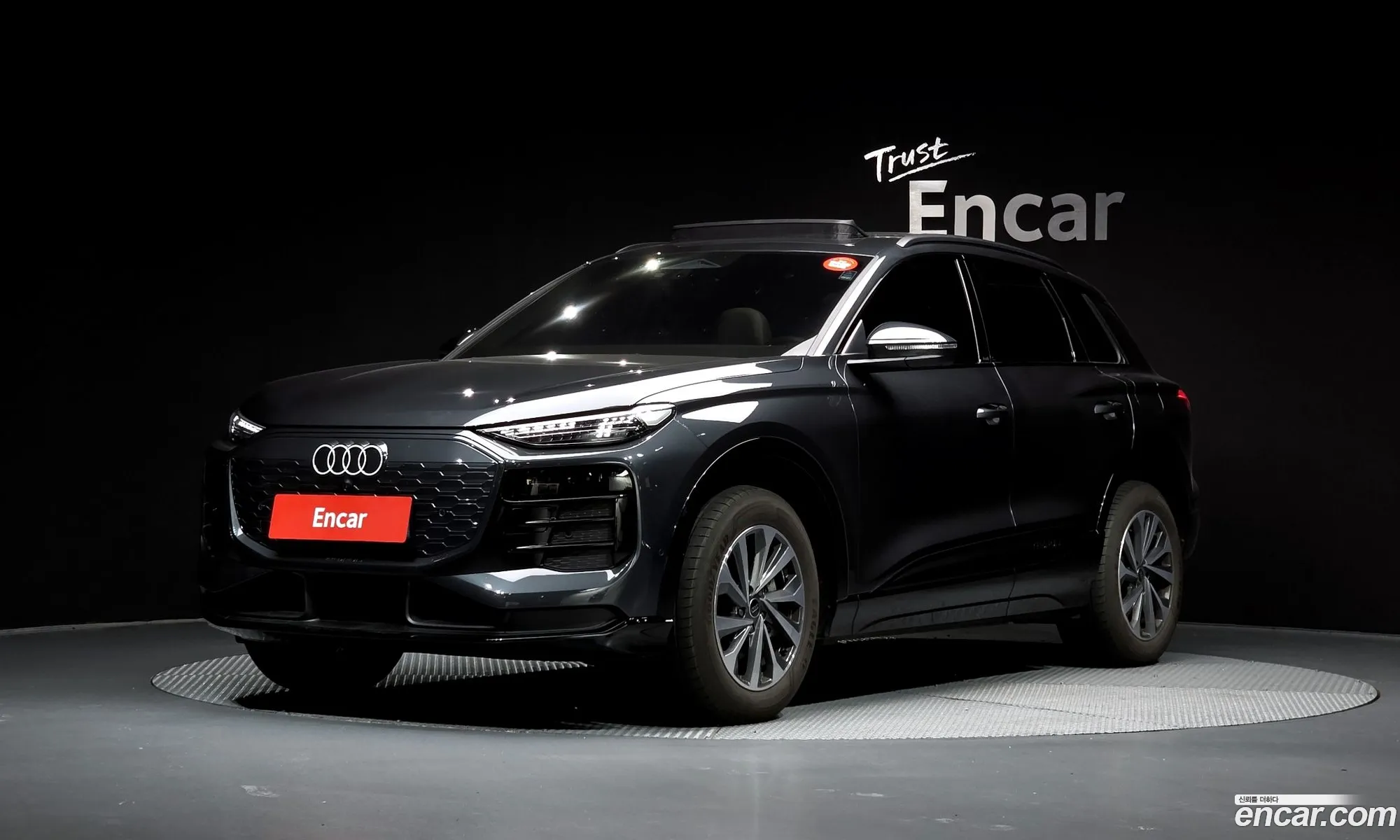Audi Q6 e-tron 2025 — 14