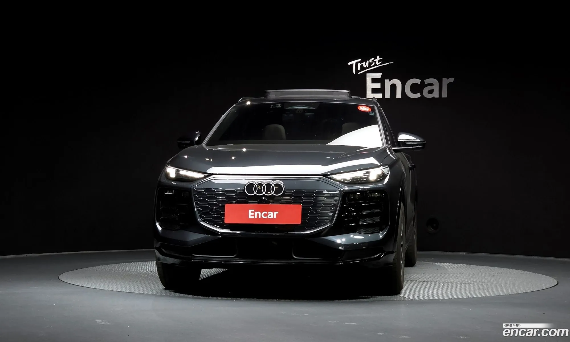 Audi Q6 e-tron 2025 — 13