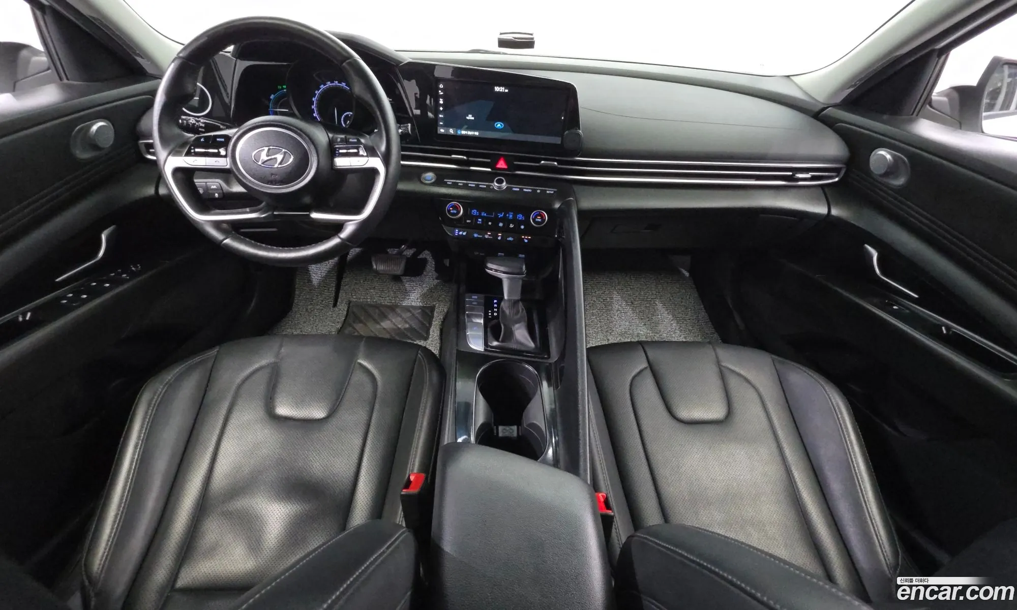 Hyundai Elantra Hybrid 2022 — 15
