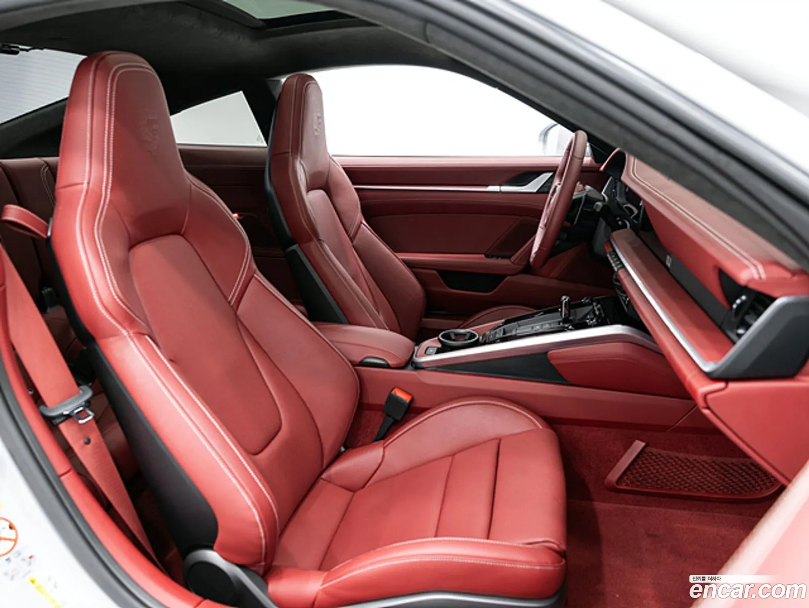 Porsche 911 2025 — 13