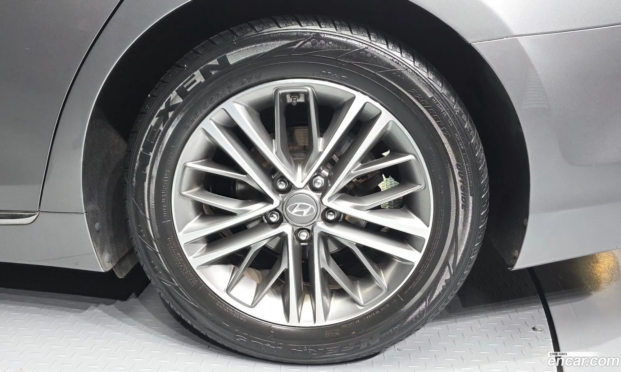 Hyundai Grandeur IG 2018 — 19