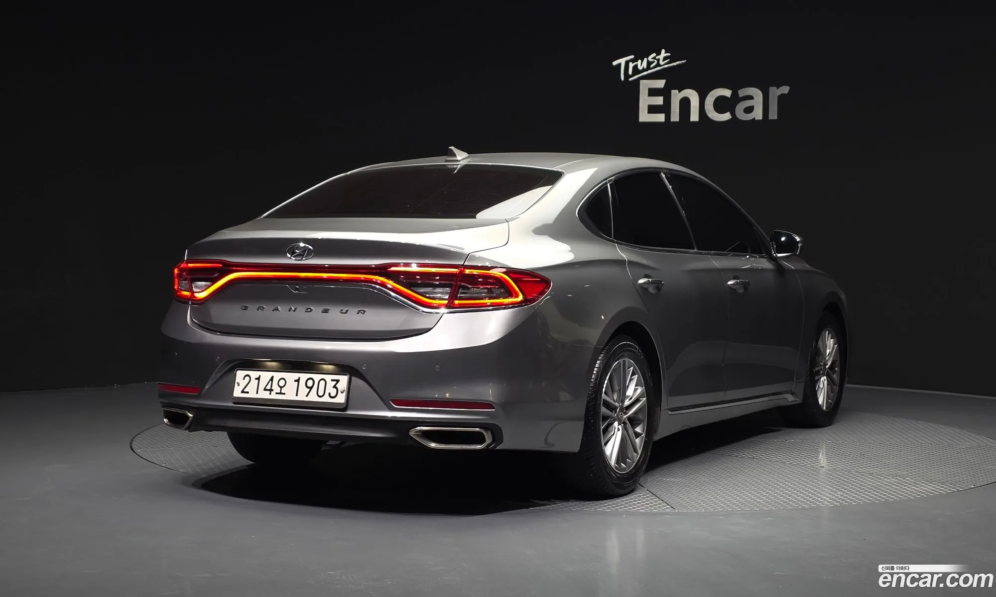 Hyundai Grandeur IG 2018 — 12