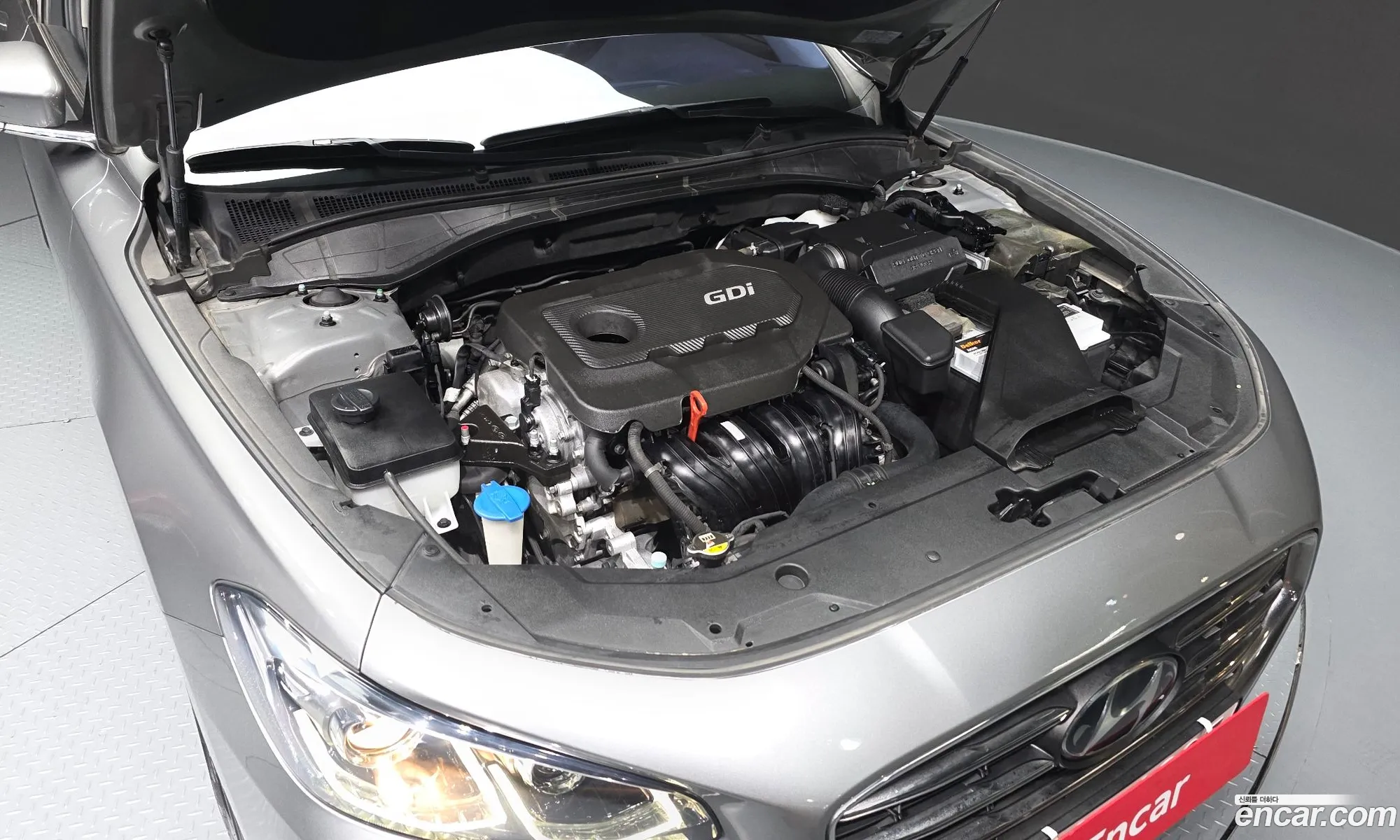 Hyundai Grandeur IG 2018 — 17