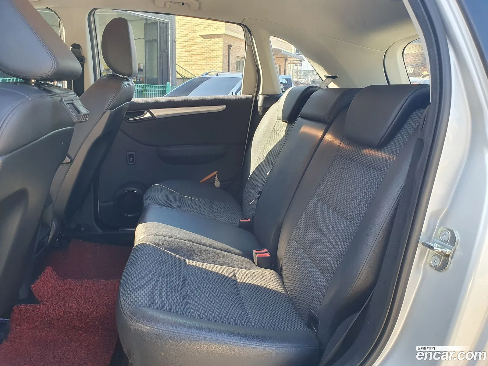 Mercedes-Benz B-Class W245 2011 — 11