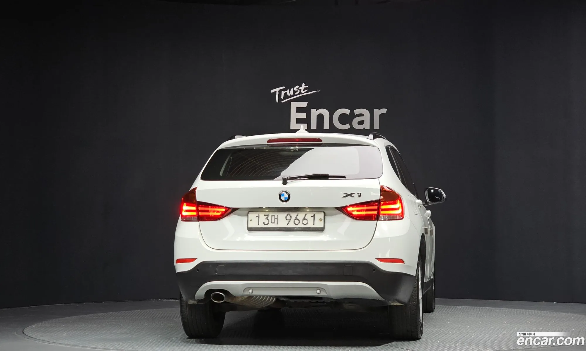 BMW X1 2015 WBAVP9105FVV50033 — 14