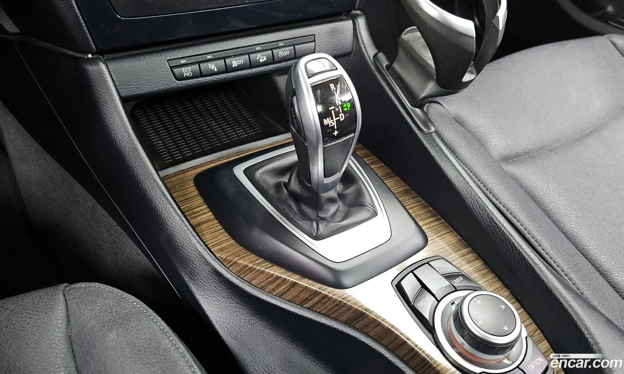 BMW X1 2015 WBAVP9105FVV50033 — 2